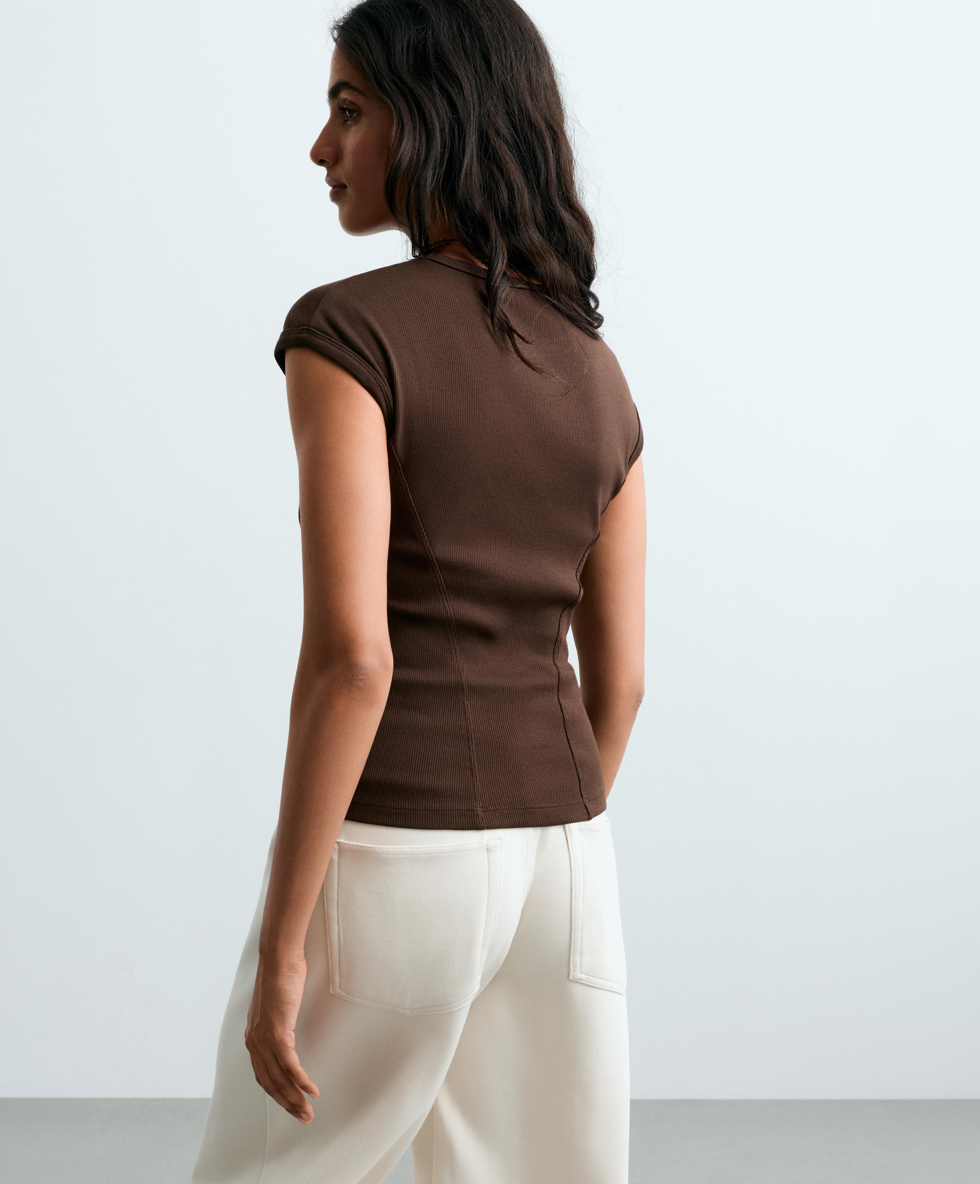 Short-sleeved rib top with cotton and modal — DARK BROWN