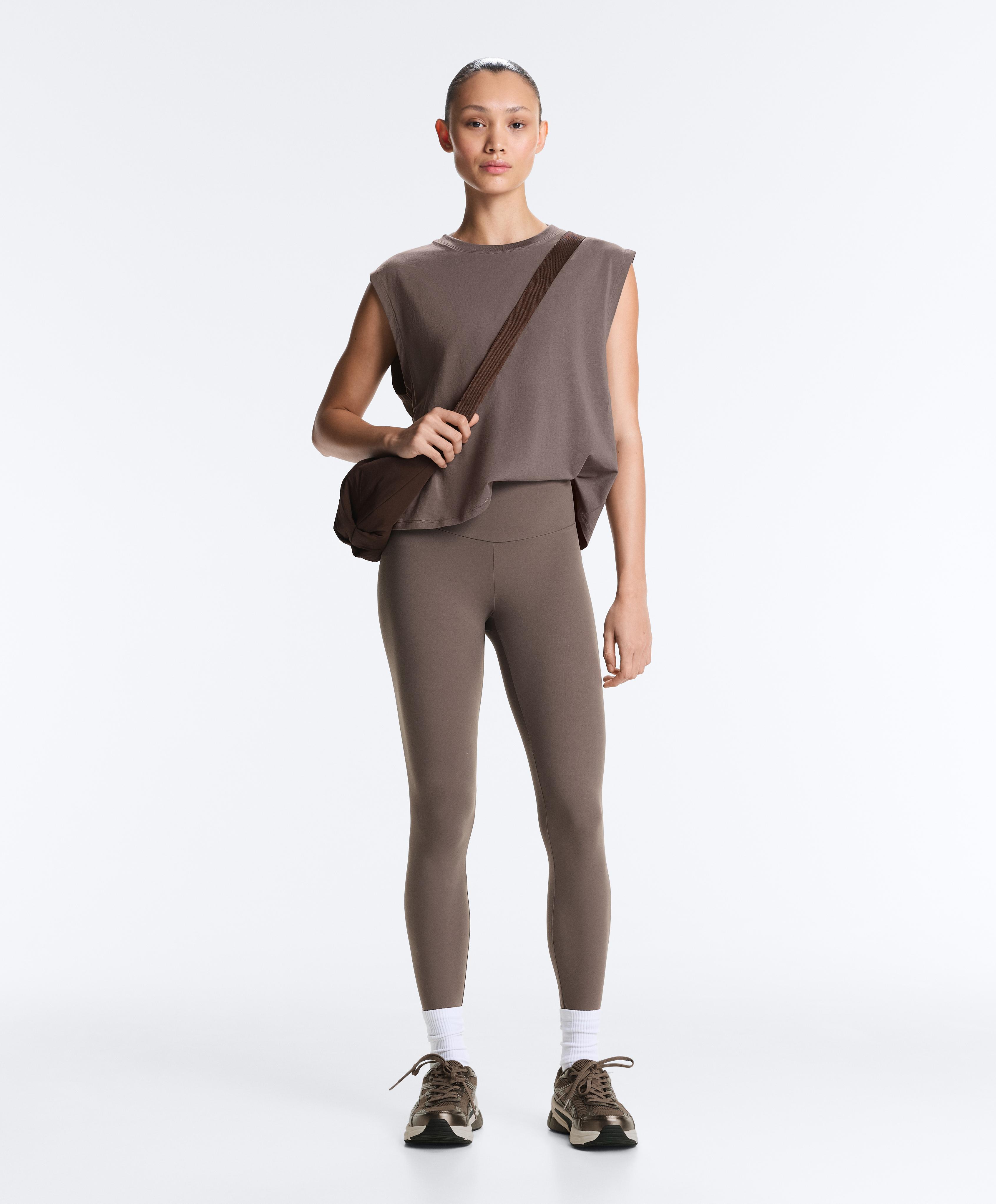 Cotton blend sleeveless T-shirt Cotton blend sleeveless T-shirt