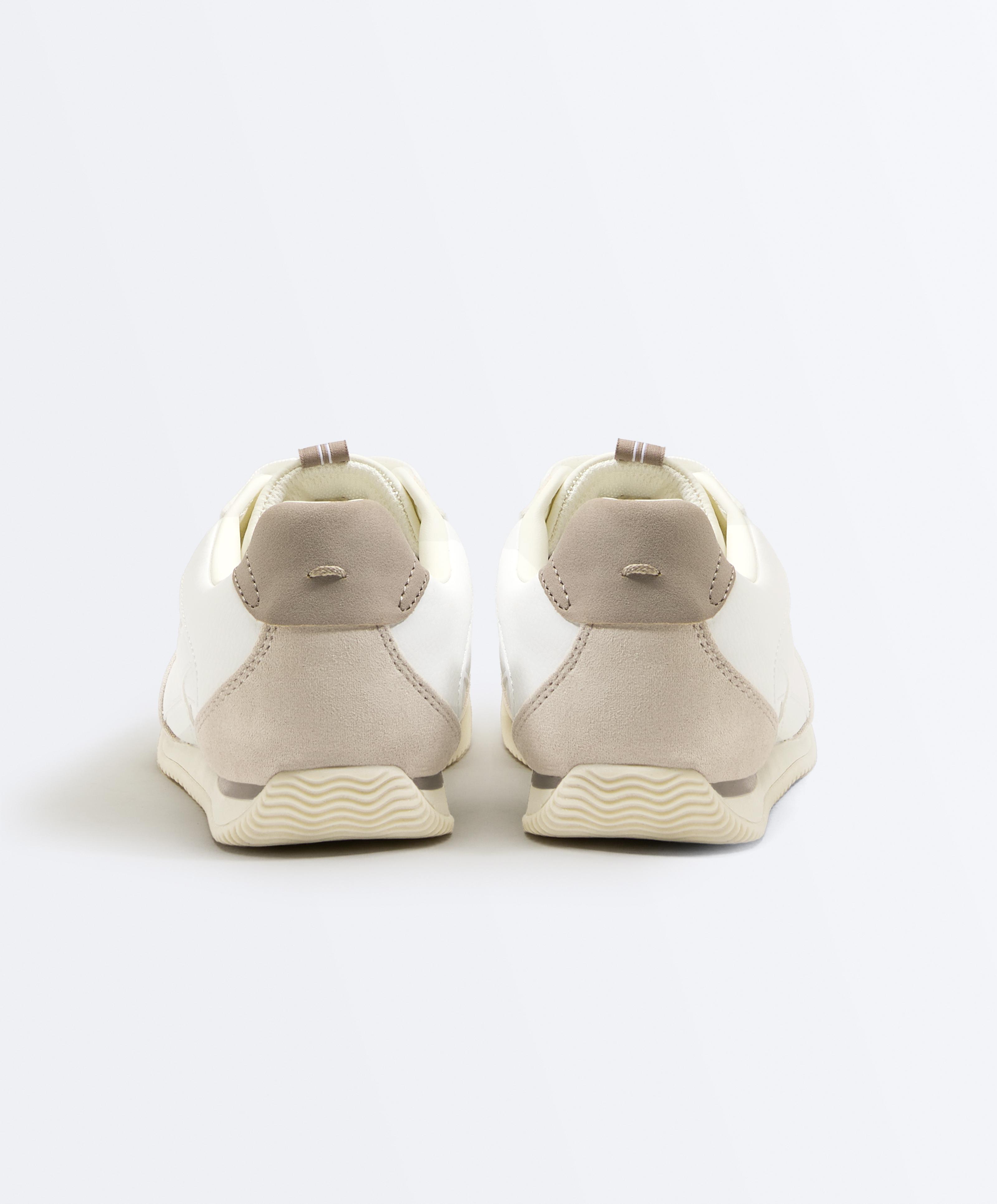 Retro-style trainers — WHITE