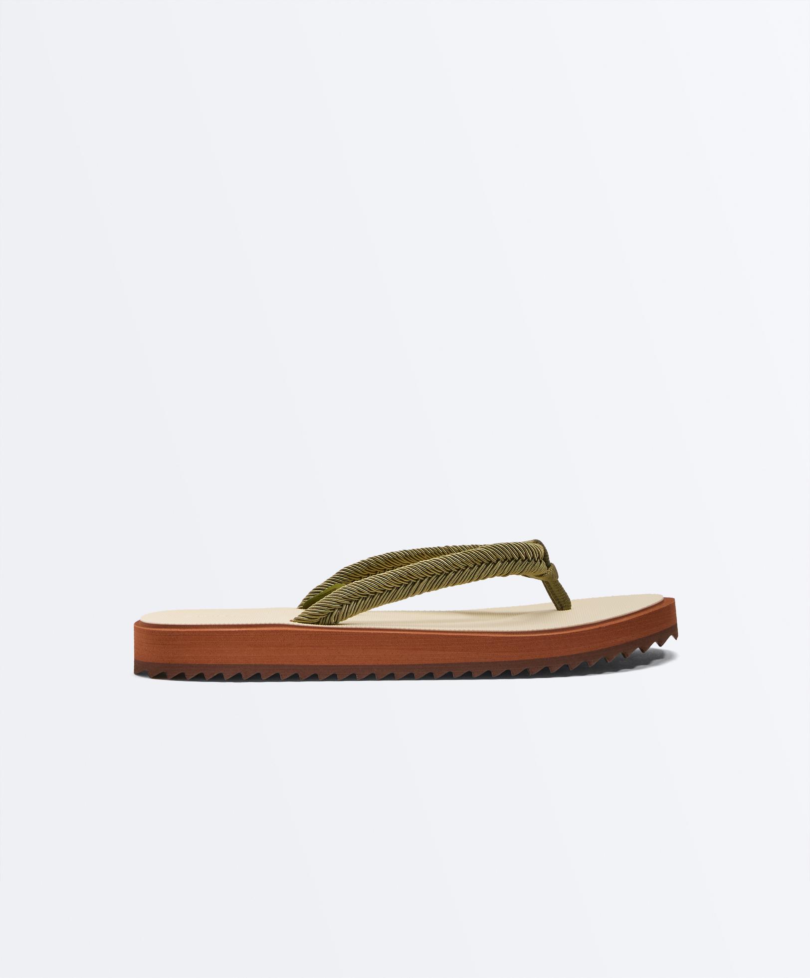 Braided rope beach sandals