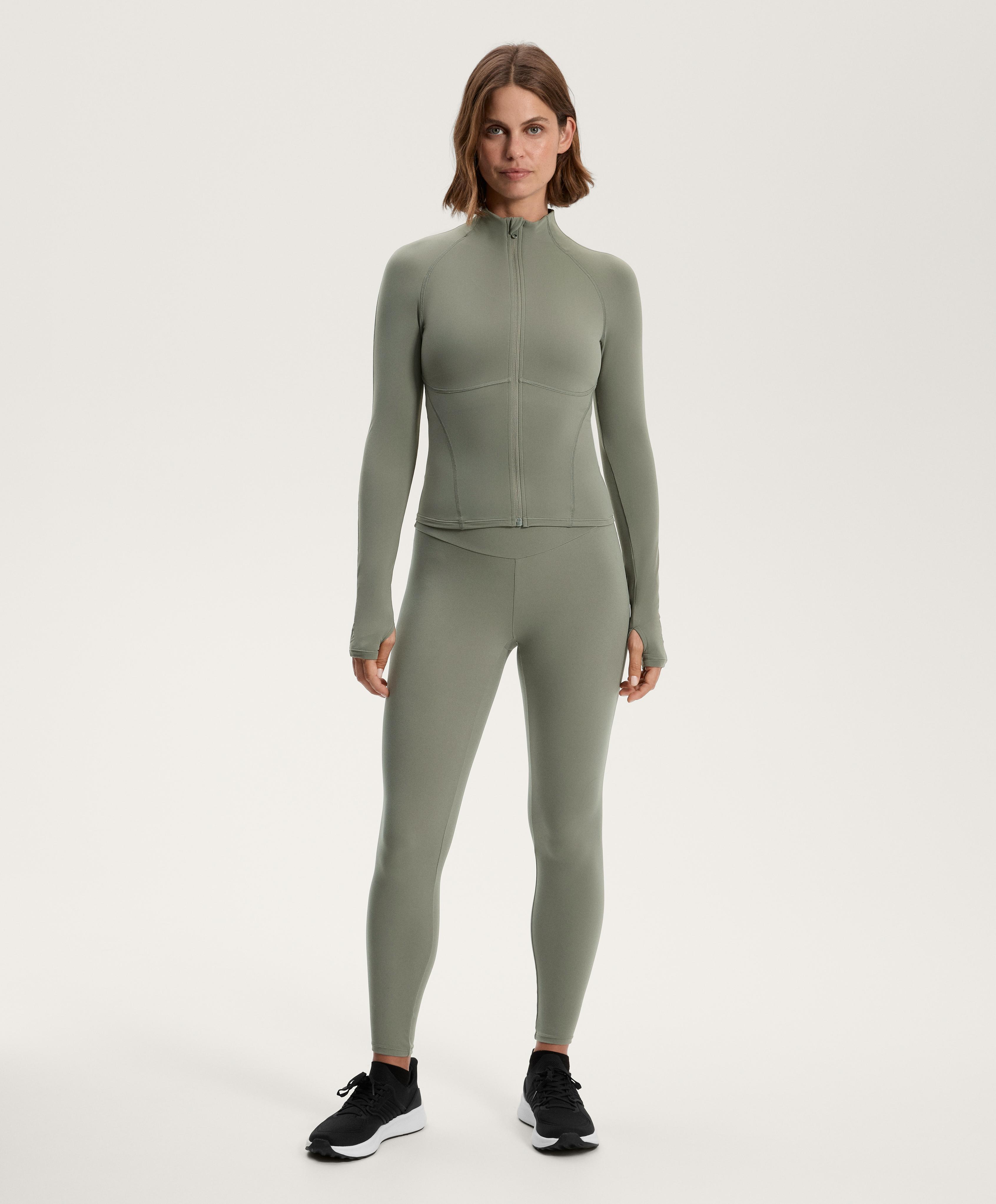 Total look koşu hafif sıcak haki dikişli Orta comfortlux ile