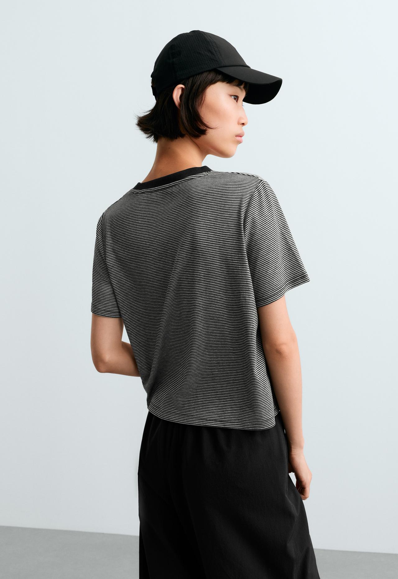 Regular Fit striped short-sleeve T-shirt — BLACK