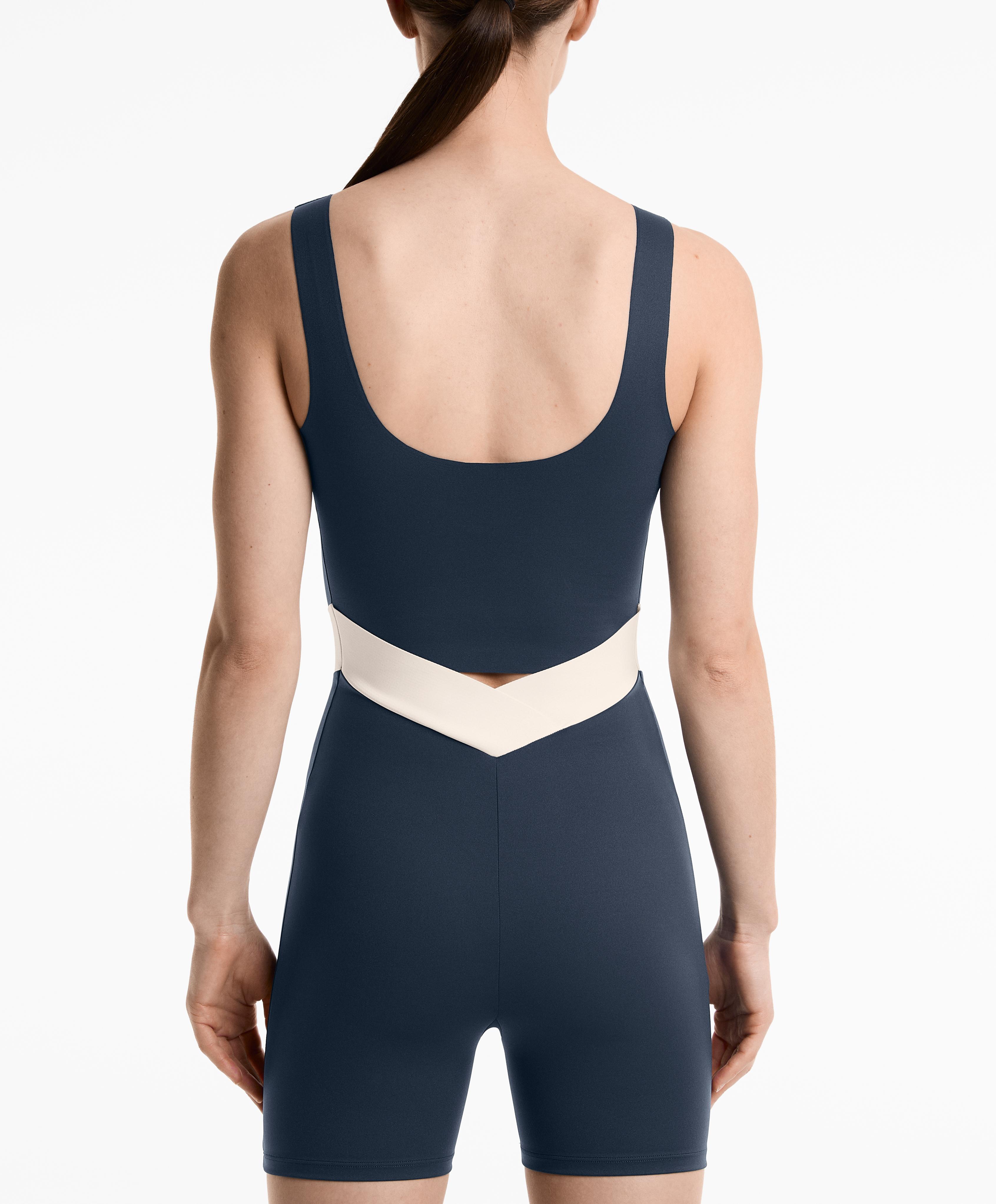 Perfect-Adapt V-cut short jumpsuit