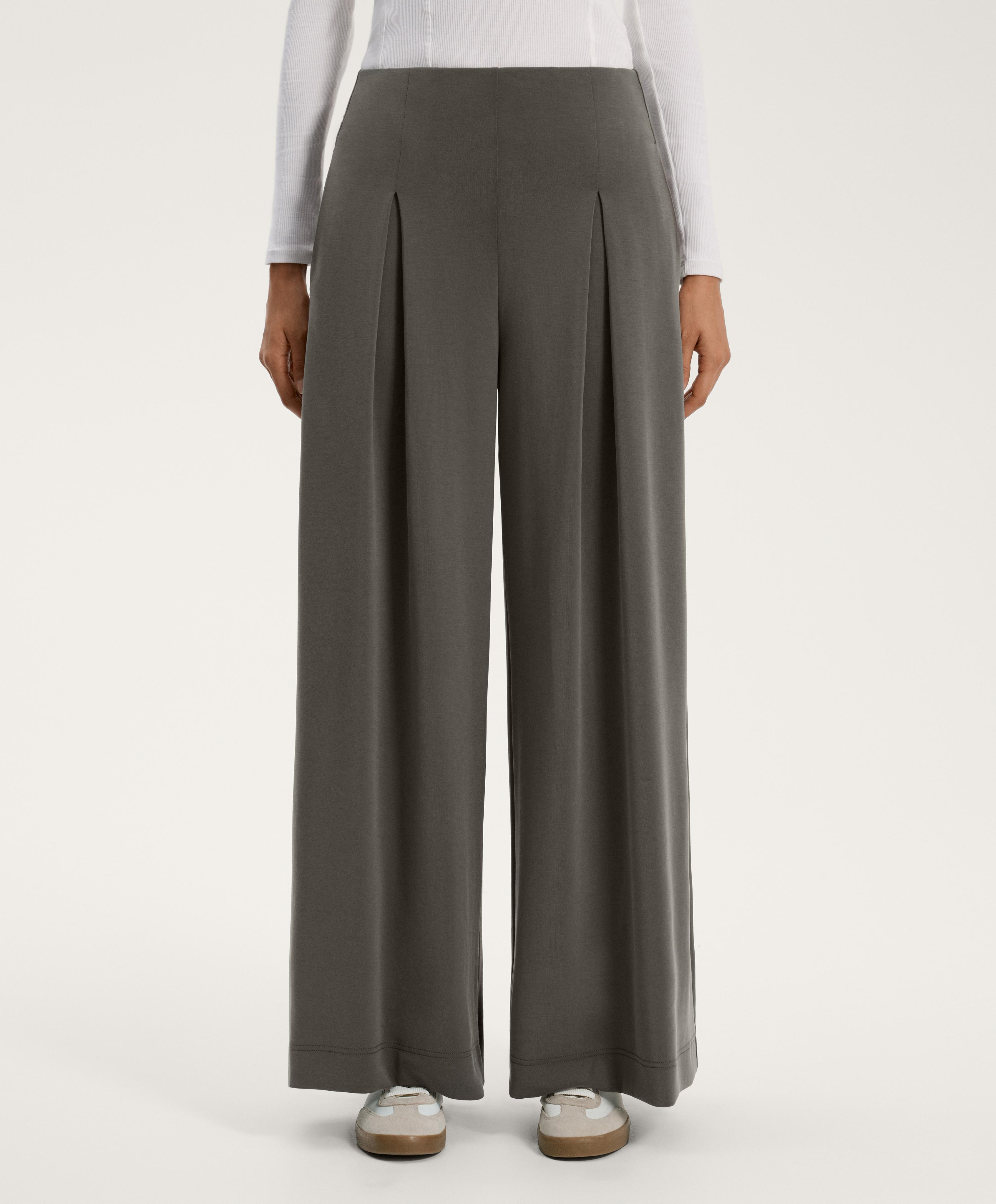 Pantalon wide leg à plis en modal au toucher doux