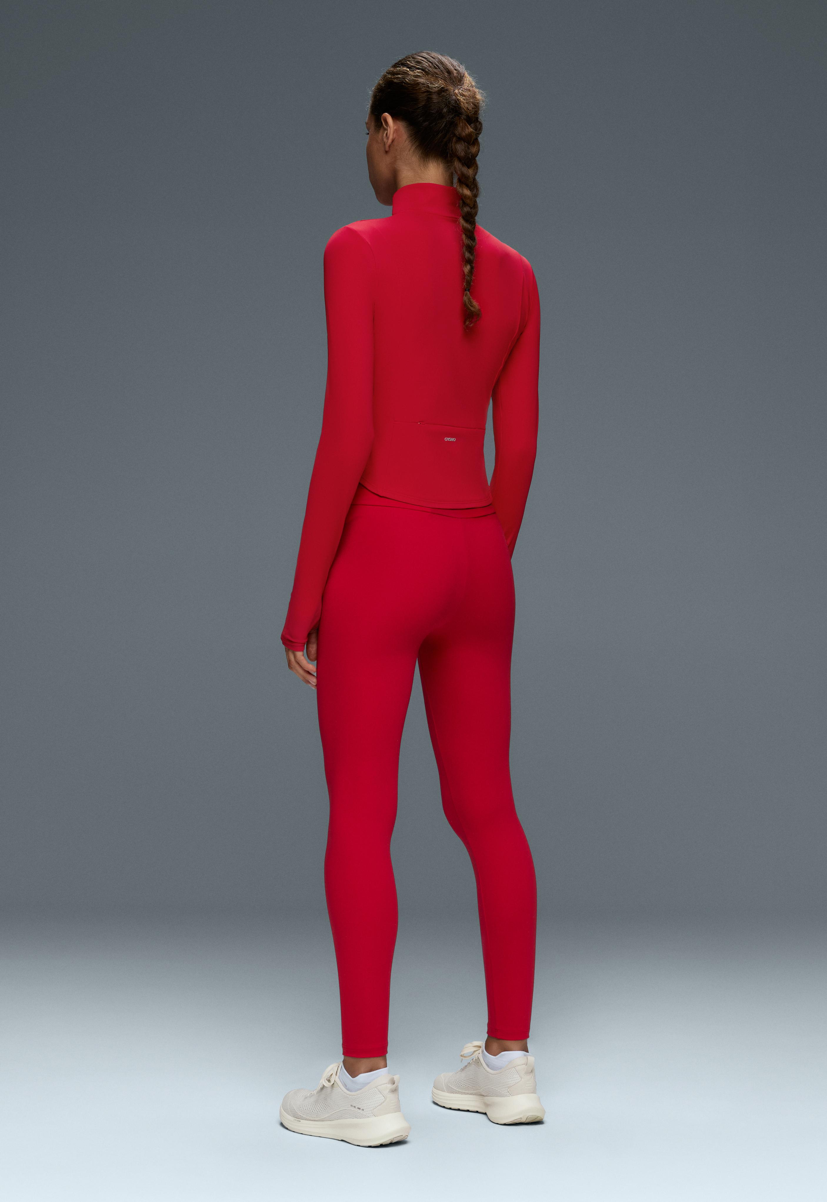 Short Light Touch technical jacket — STRONG RED
