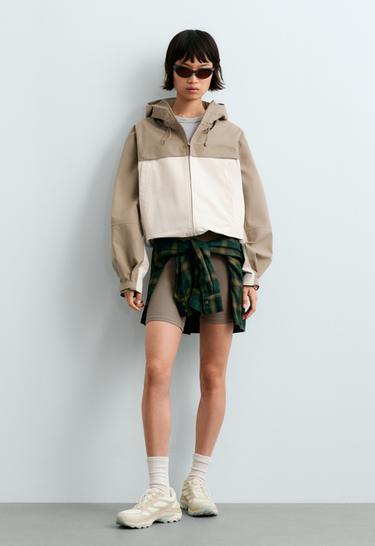 Short 10k waterproof technical canvas colour-block jacket — PALE ECRU 1