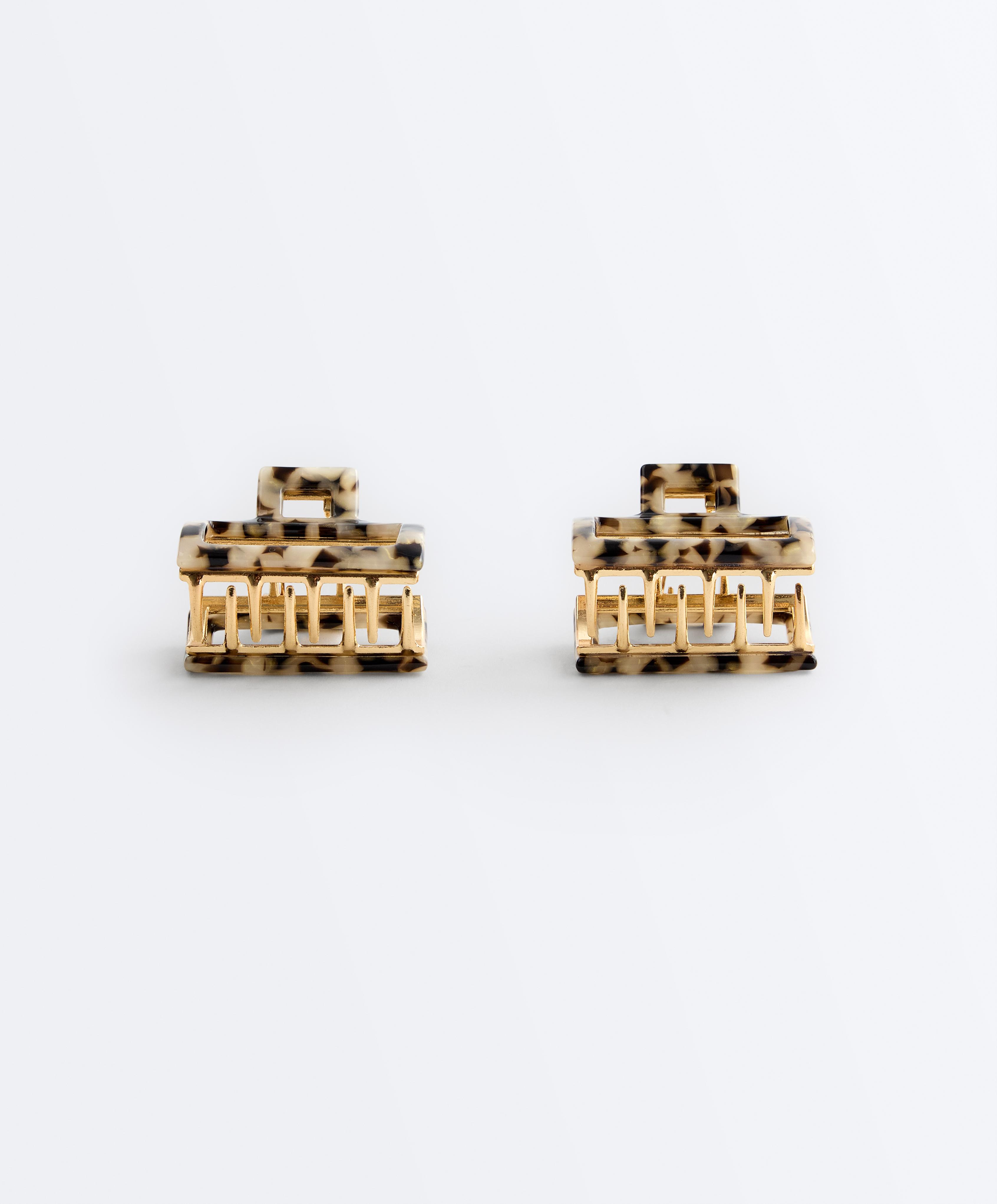 2 metallic mini hair clips