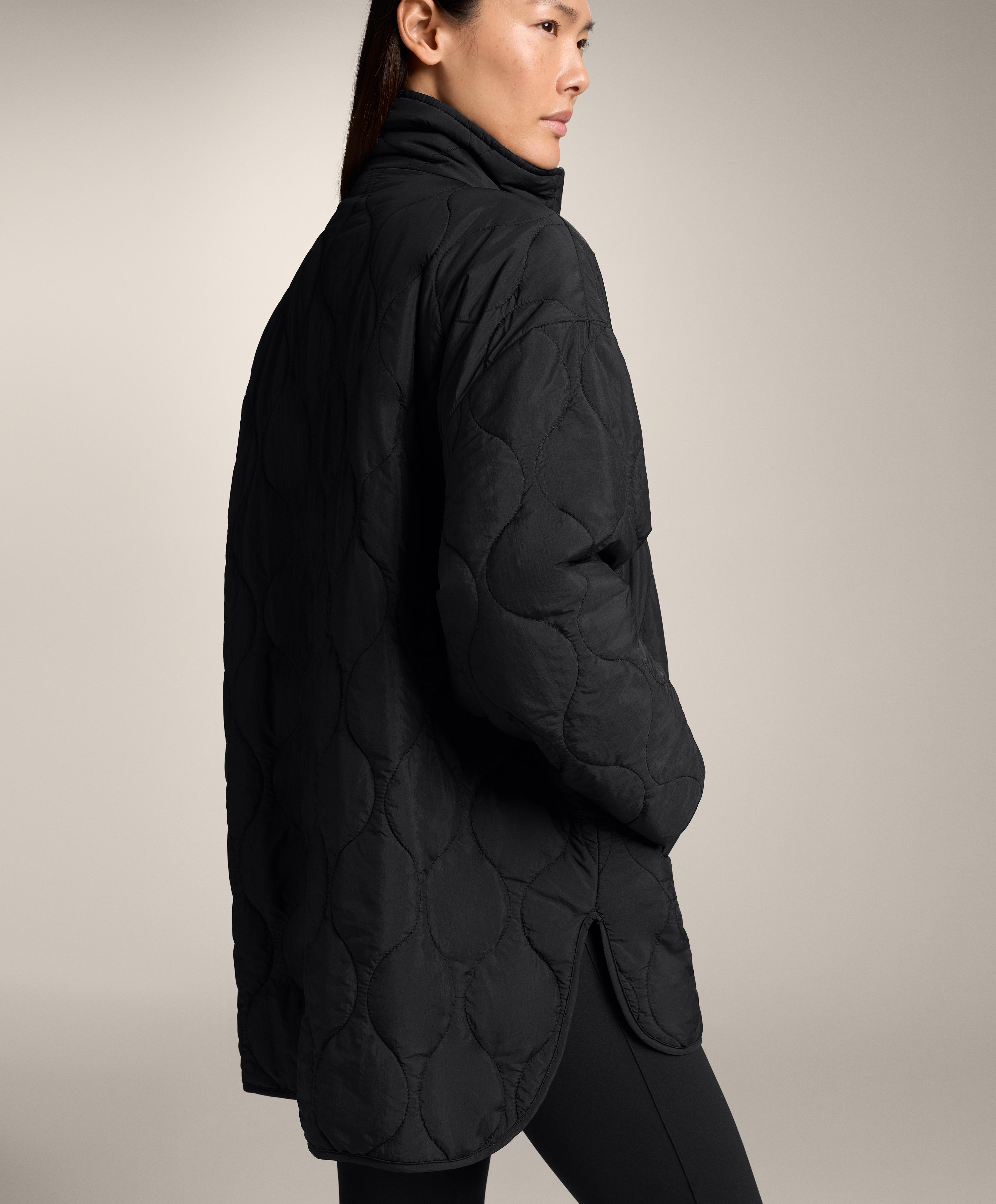 Lightweight water-repellent FELLEX® AEROGEL oversize padded jacket