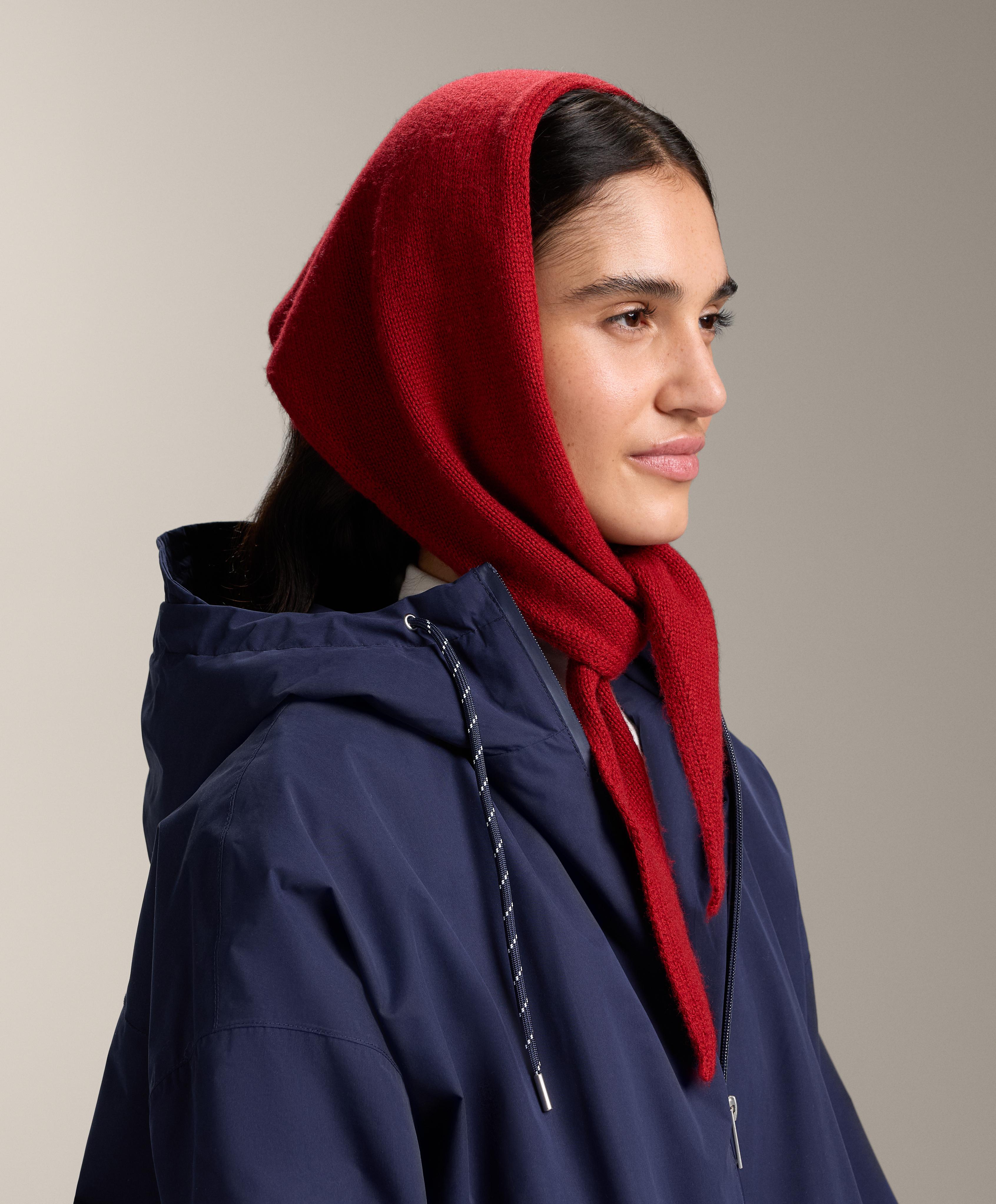 90% wool 10% cashmere knit bandana 90% wool 10% cashmere knit bandana