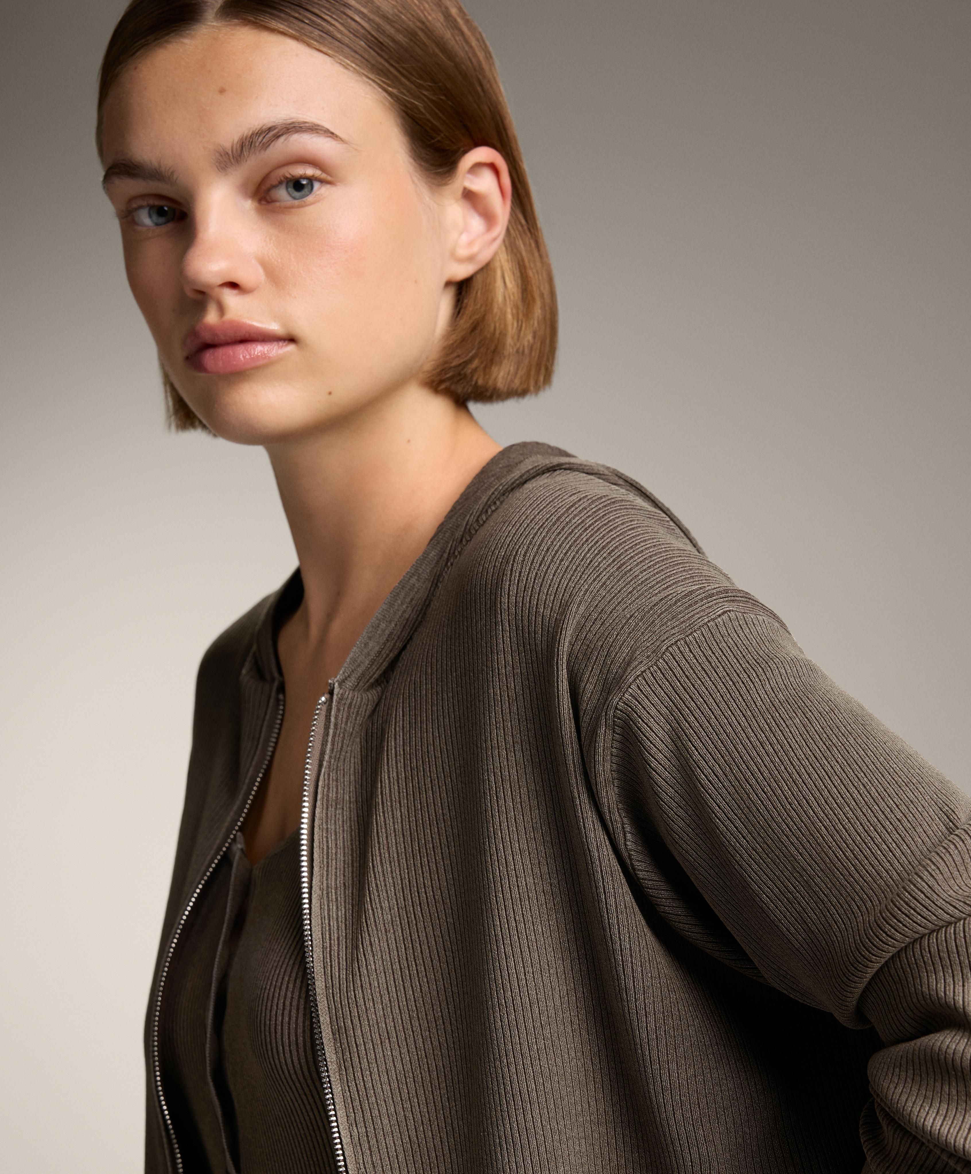 Chamarra punto rib capucha - Rebajas Chamarra punto rib capucha - Rebajas