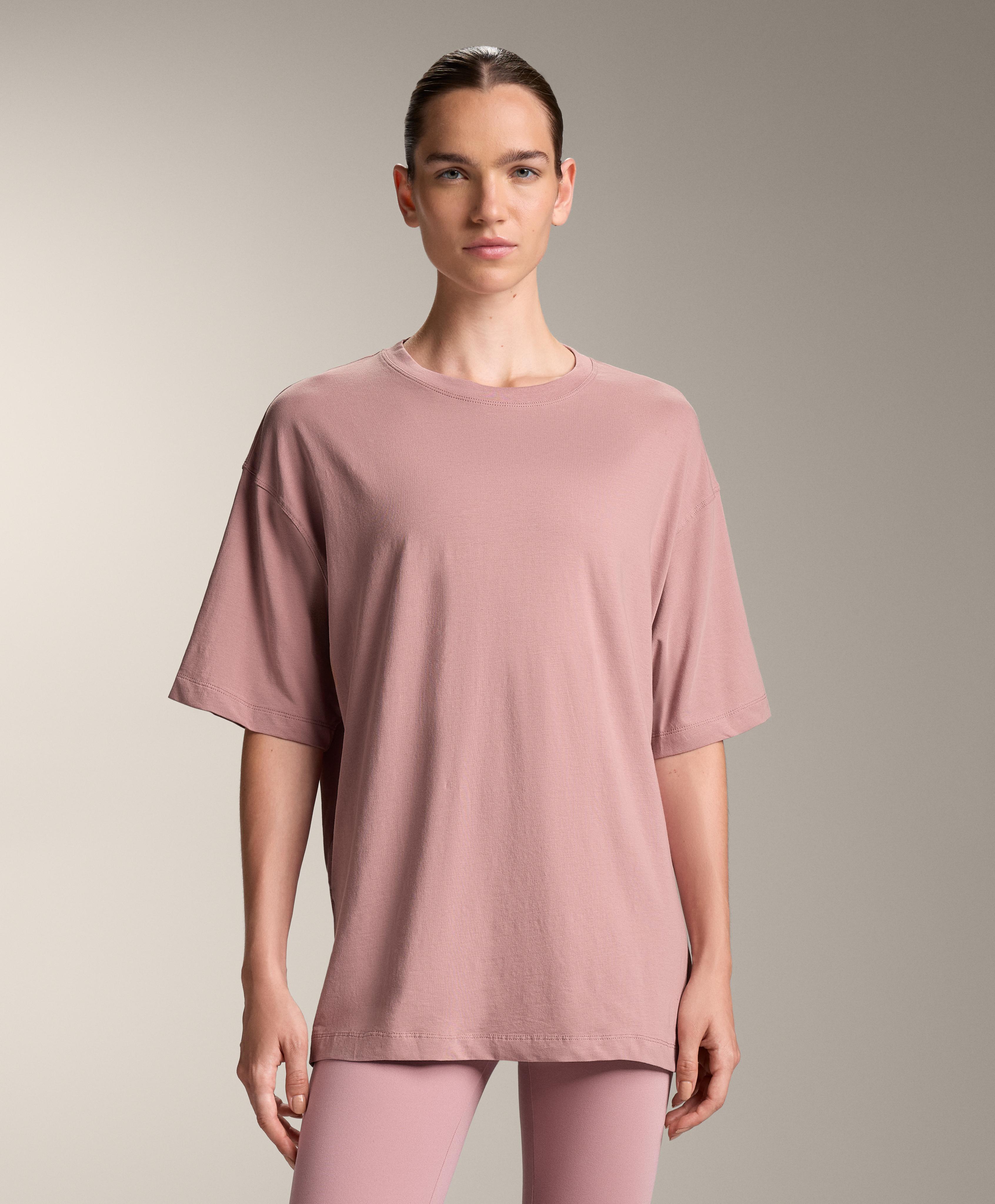 Short sleeve cotton blend T-shirt