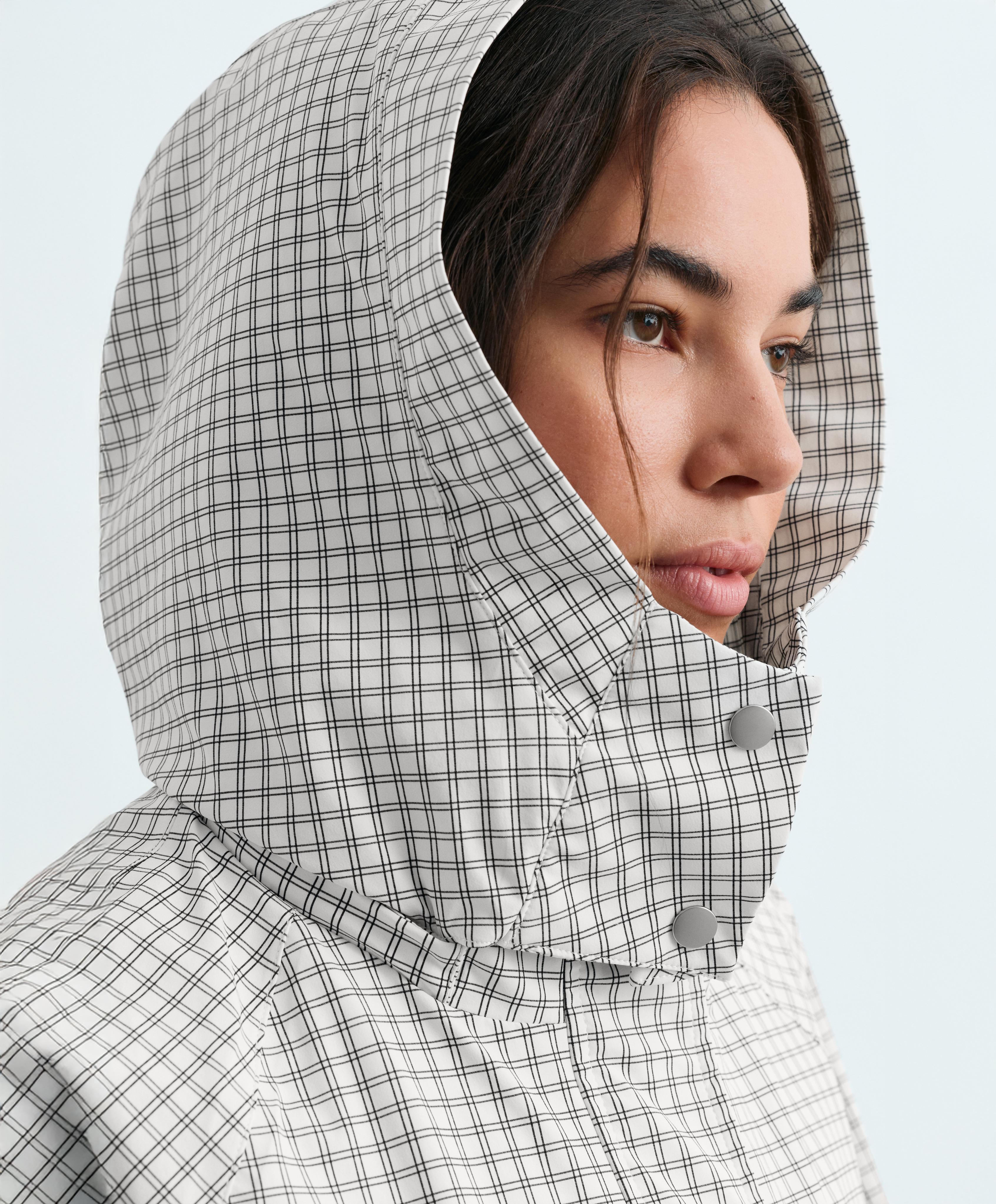 Extra lightweight 10k waterproof jacket — PALE ECRU