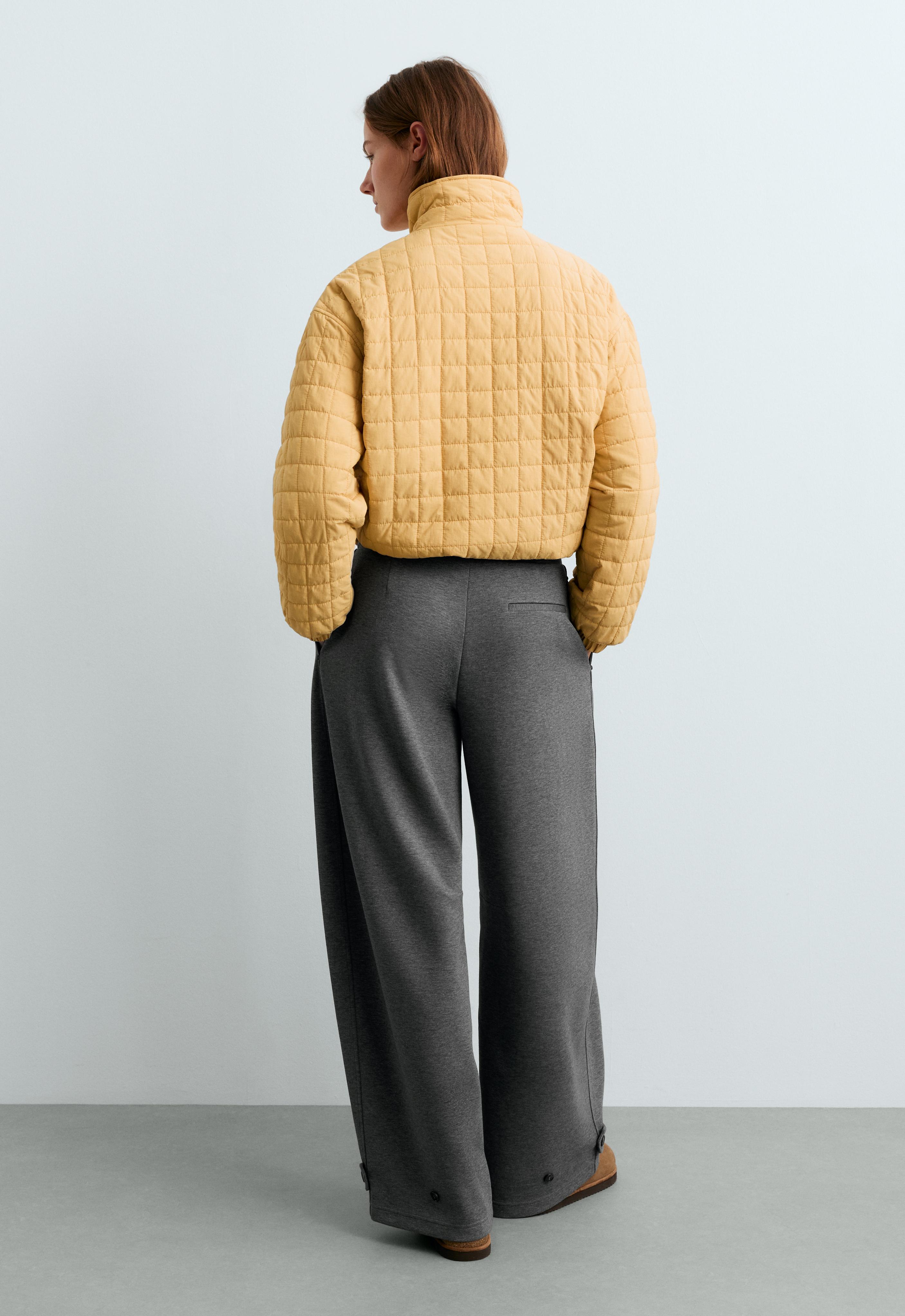 Short FELLEX® AEROGEL padded jacket — OCHRE