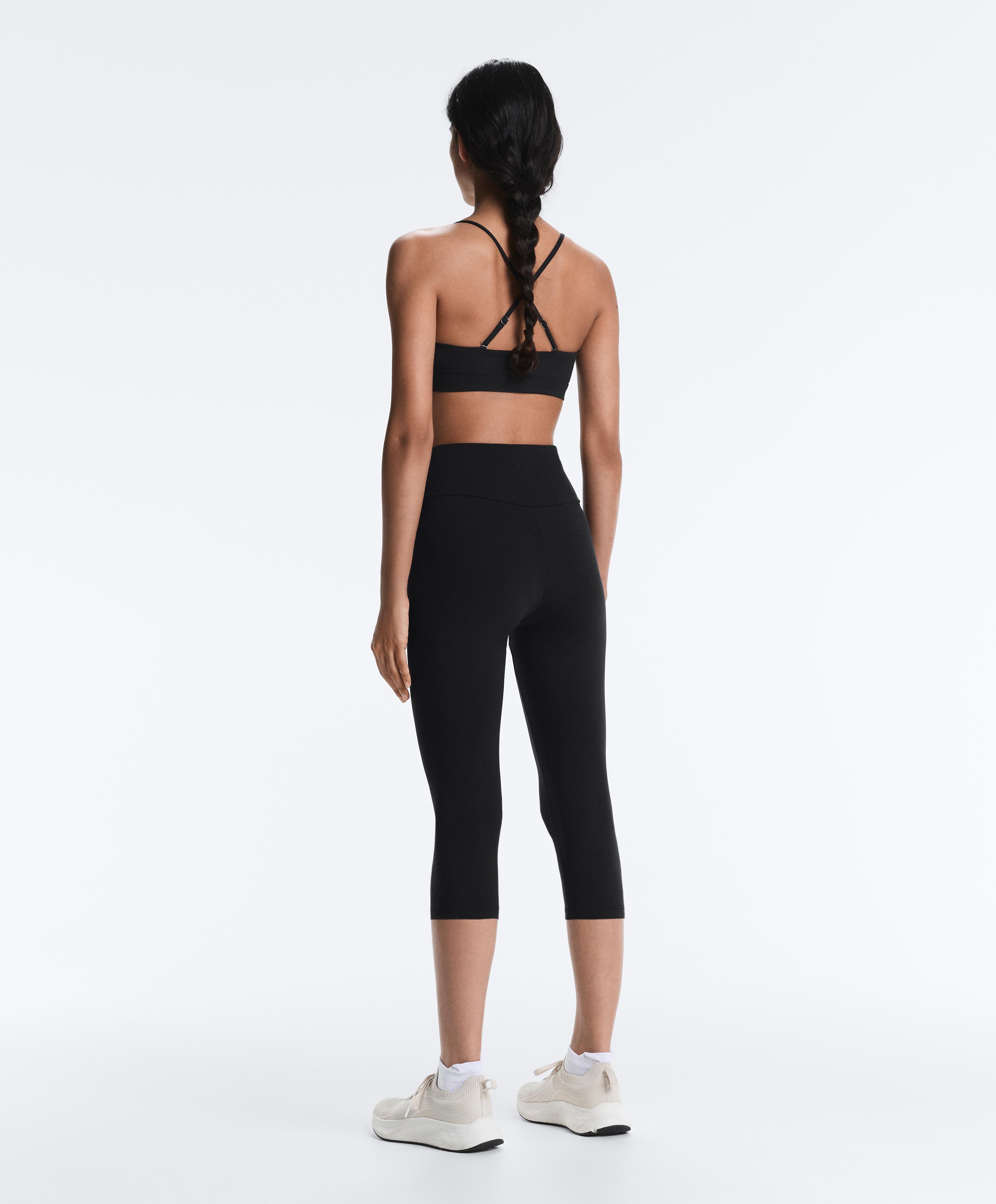 Comfortlux super-high-rise 50cm capri leggings — BLACK