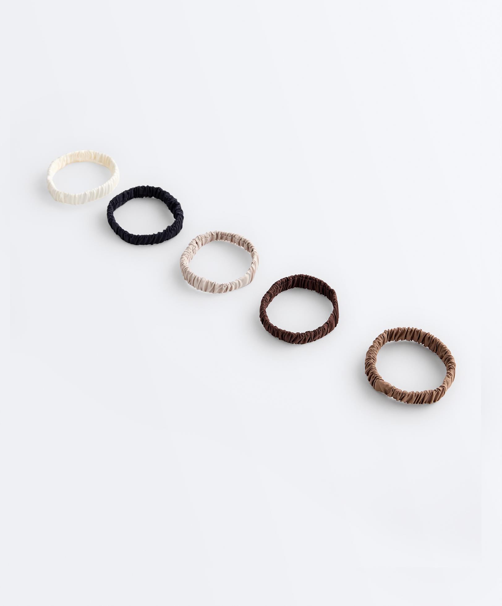 5 twist effect scrunchies — GRAPHITE