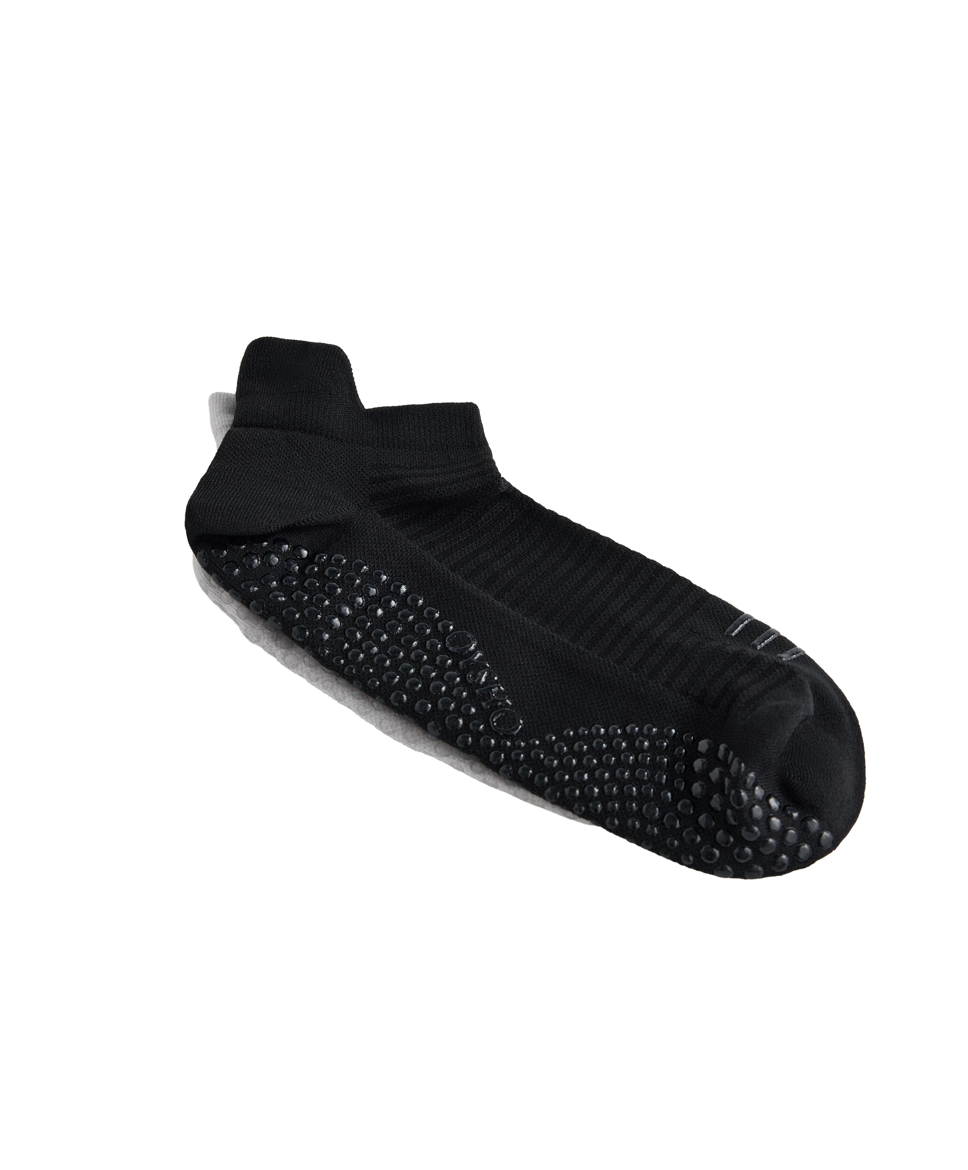 2 pairs of polyamide blend yoga and Pilates sneaker socks — BLACK