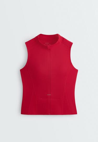 Sleeveless zip T-shirt — STRAWBERRY 8