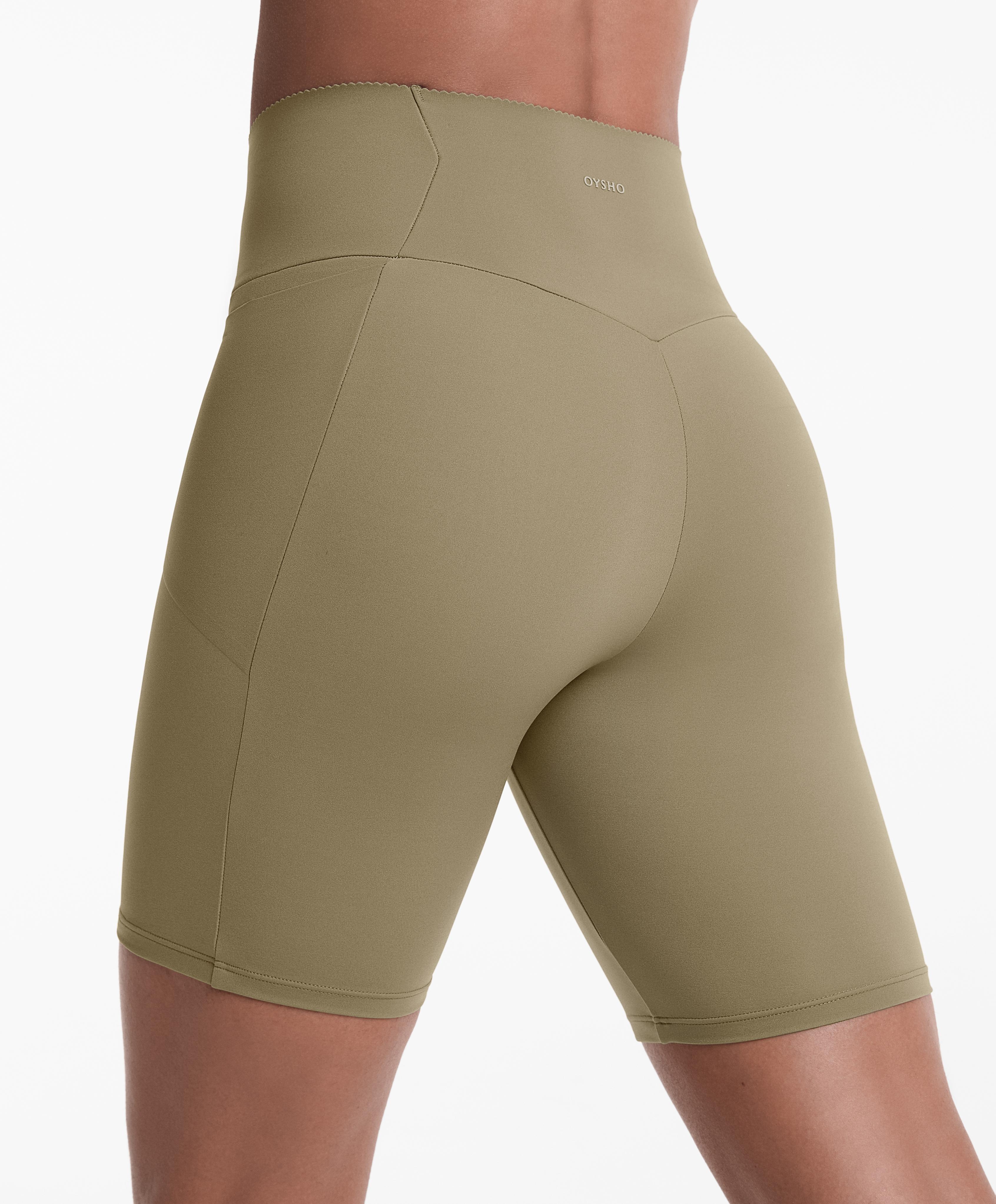 High Rise Compressive Pocket 20cm Cycling Leggings - Sale High Rise Compressive Pocket 20cm Cycling Leggings - Sale