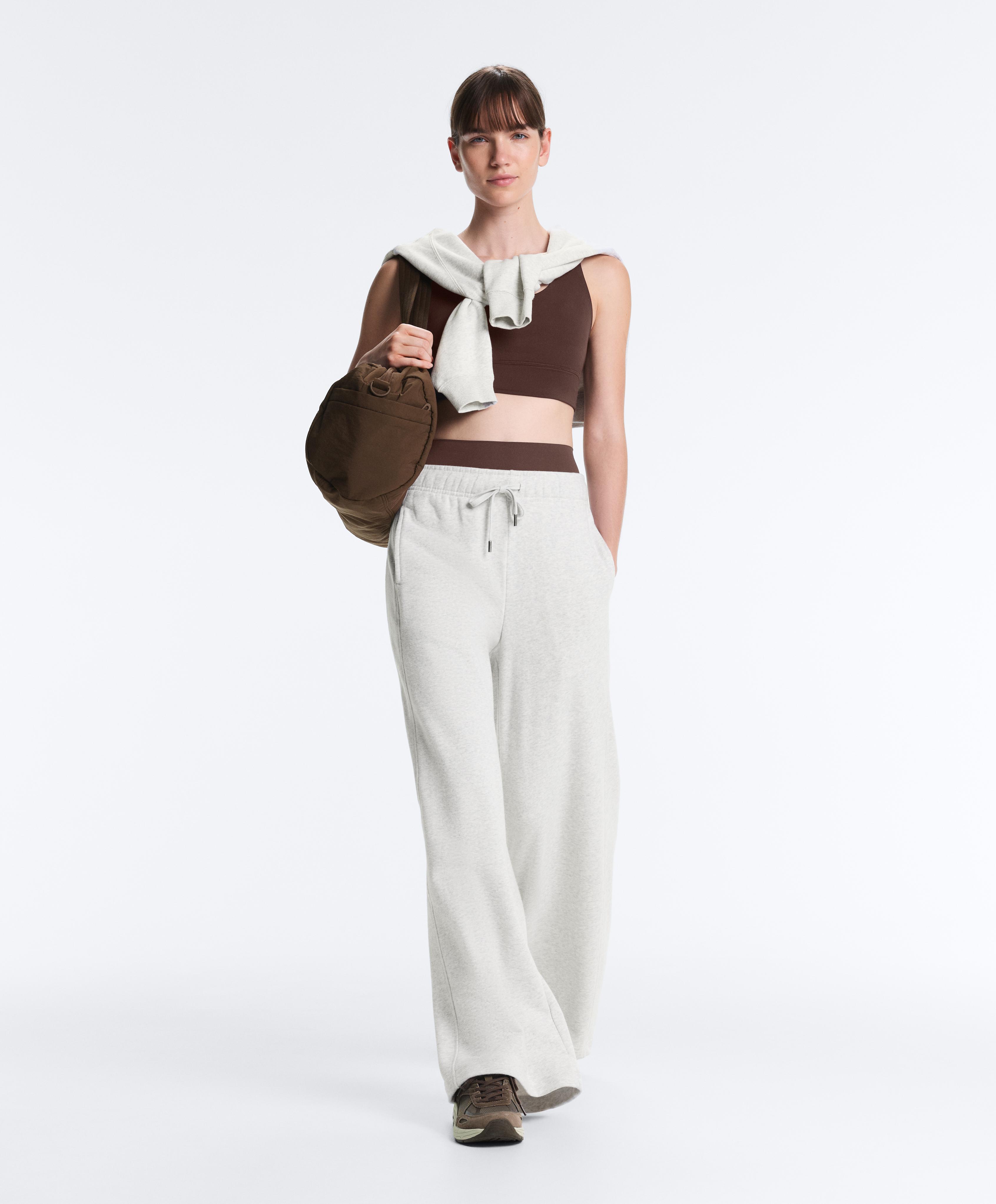 Comfortlux medium support sports bra with cups Comfortlux medium support sports bra with cups