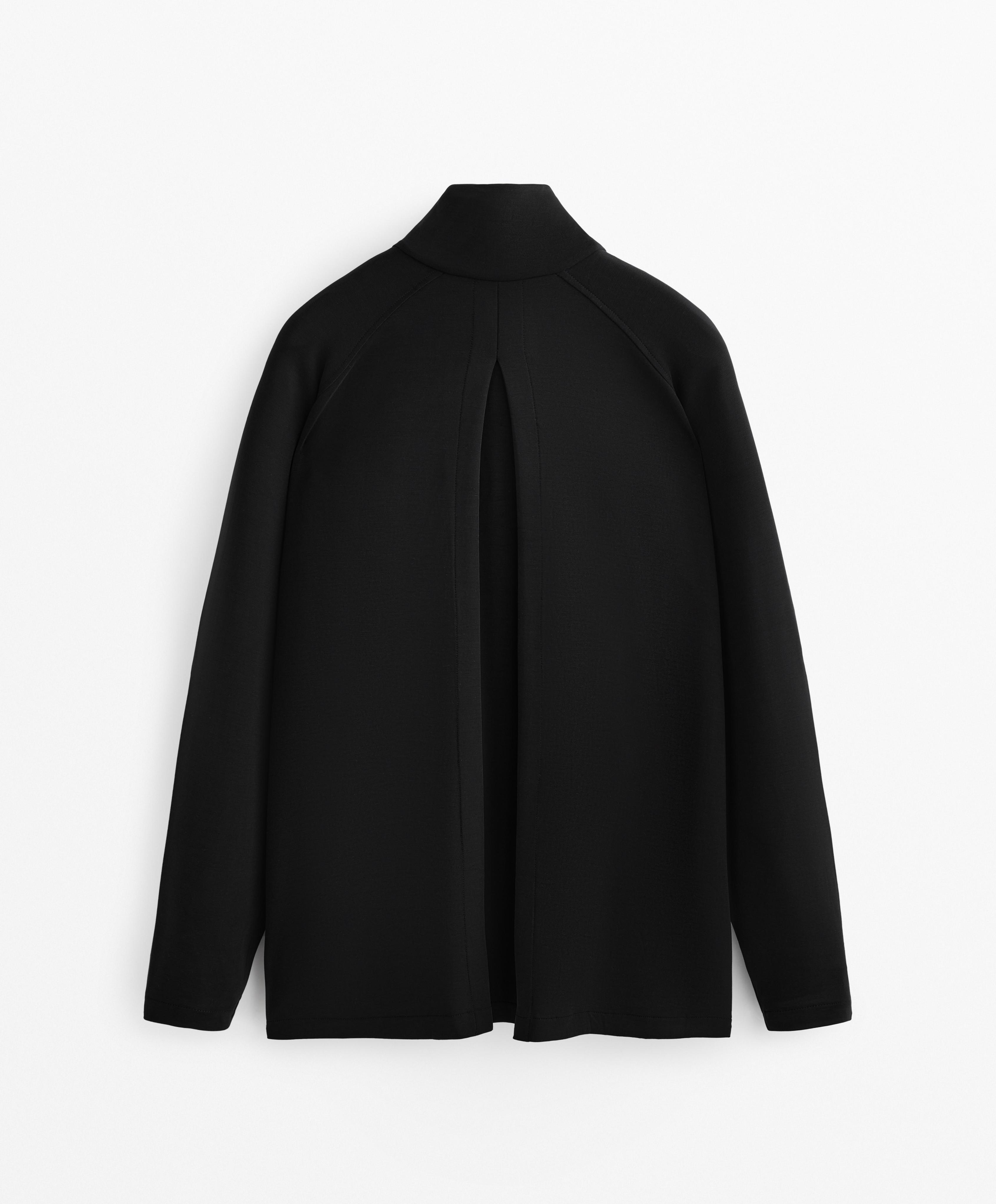 Back pleat long sweatshirt with soft-touch modal