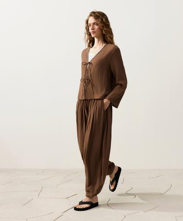 100% cotton gauze long-sleeved tie-front shirt — TAN 6