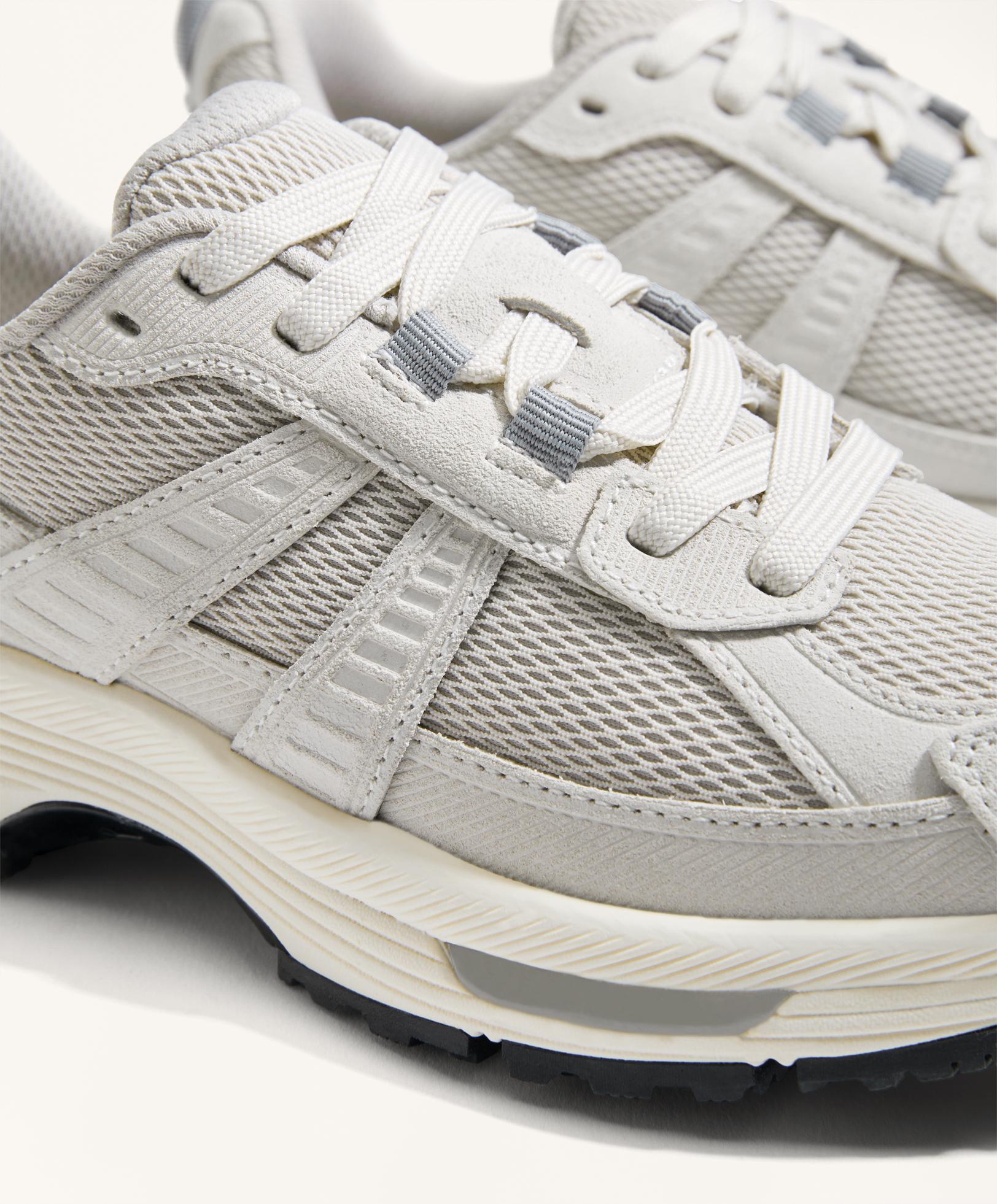 Basket de cuir velours style run Basket de cuir velours style run