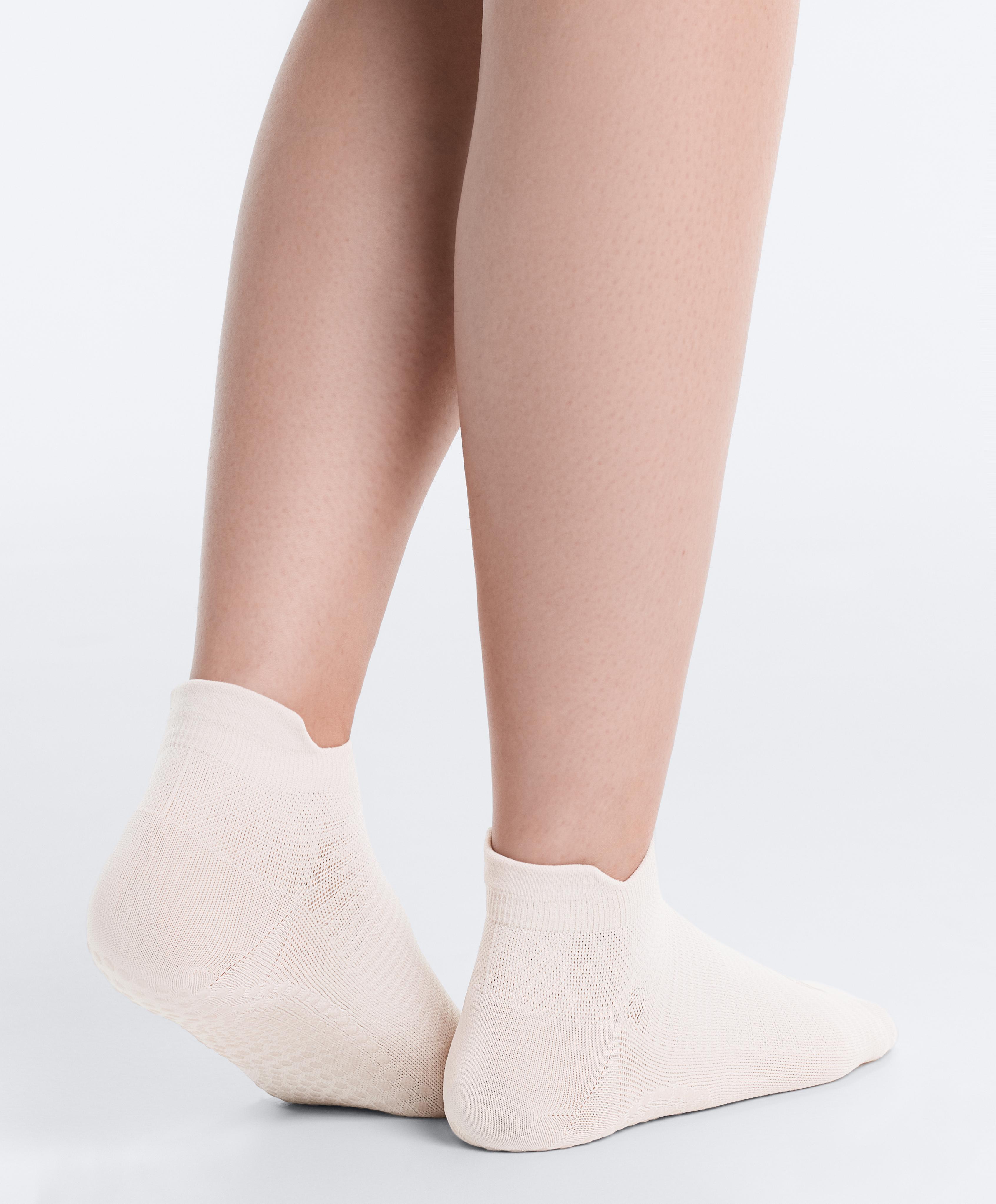 2 pairs of polyamide blend yoga and Pilates sneaker socks — LIGHT STONE