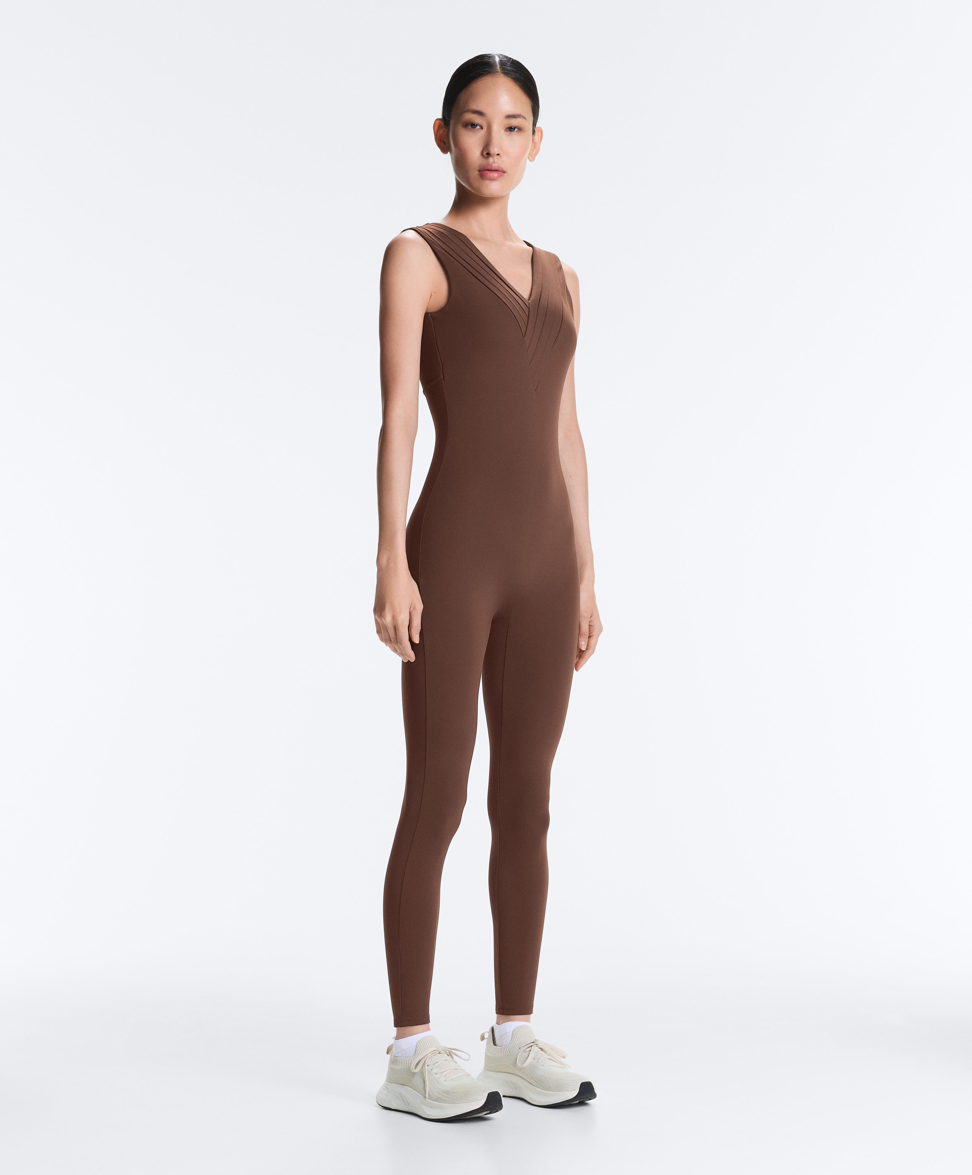 Pleated Comfortlux long jumpsuit — MID-BROWN
