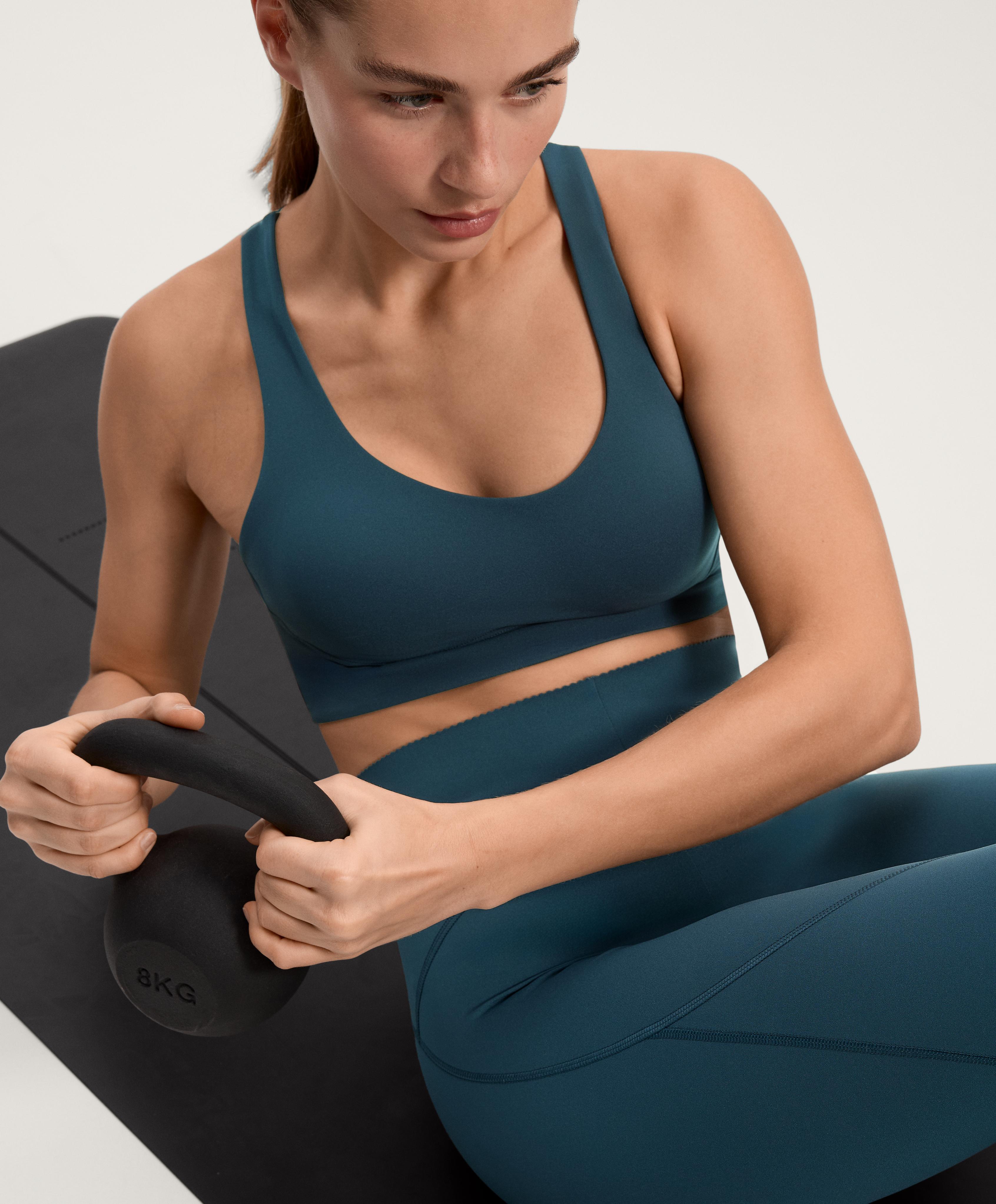 Compressive medium-support bra with cups Compressive medium-support bra with cups