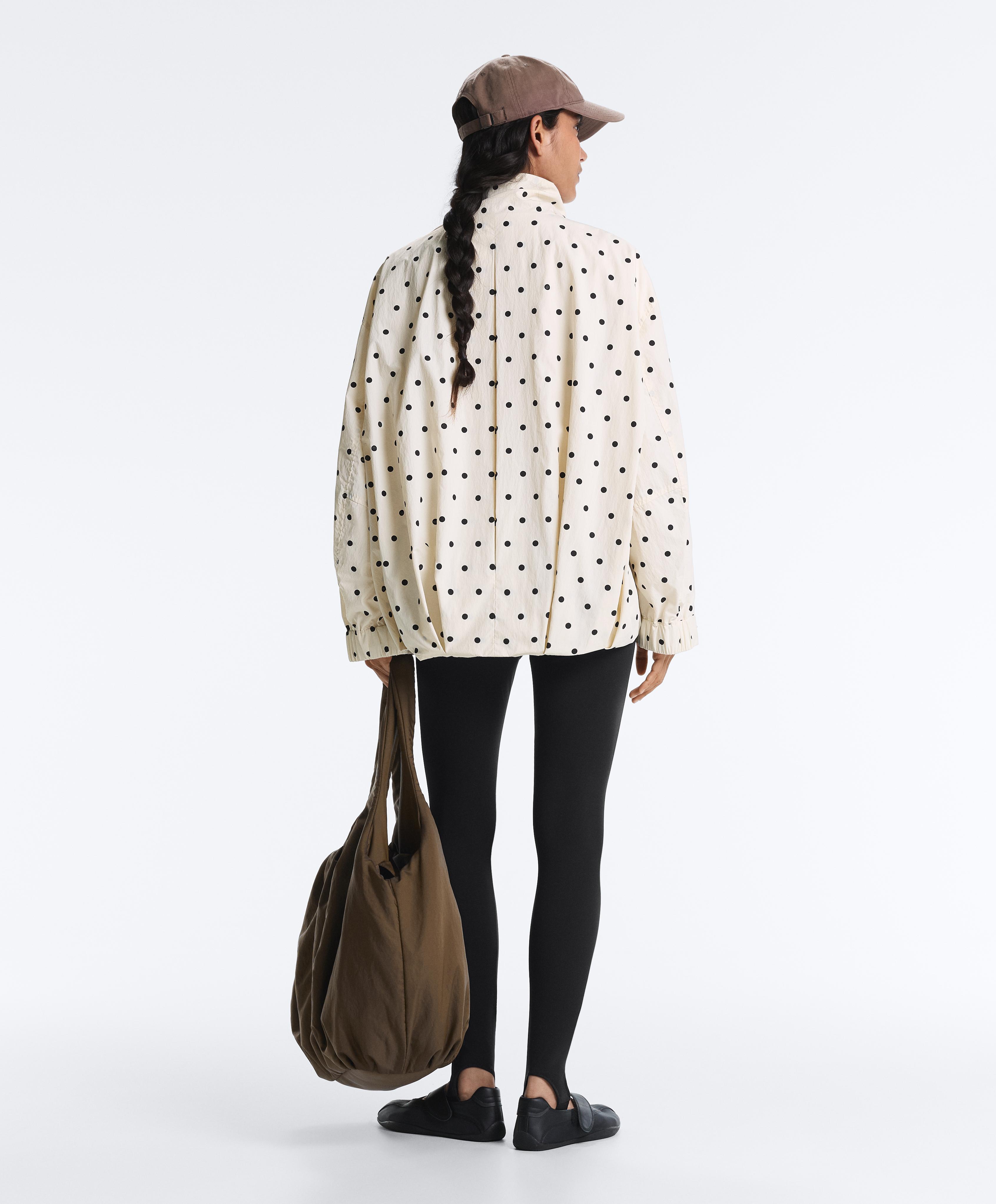 Long water-repellent polka dot jacket — PALE ECRU