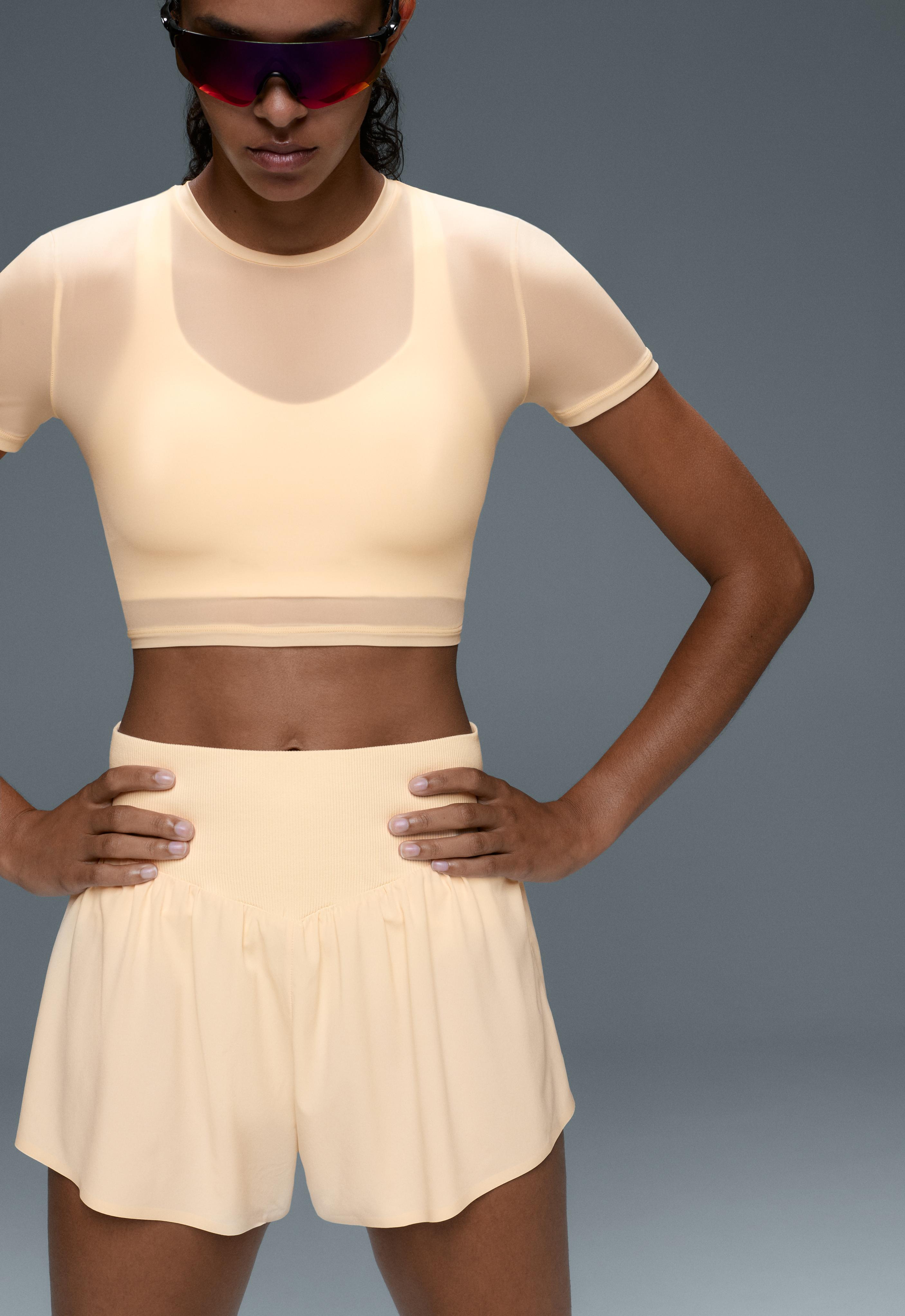 High-rise seamless technical shorts — VANILLA