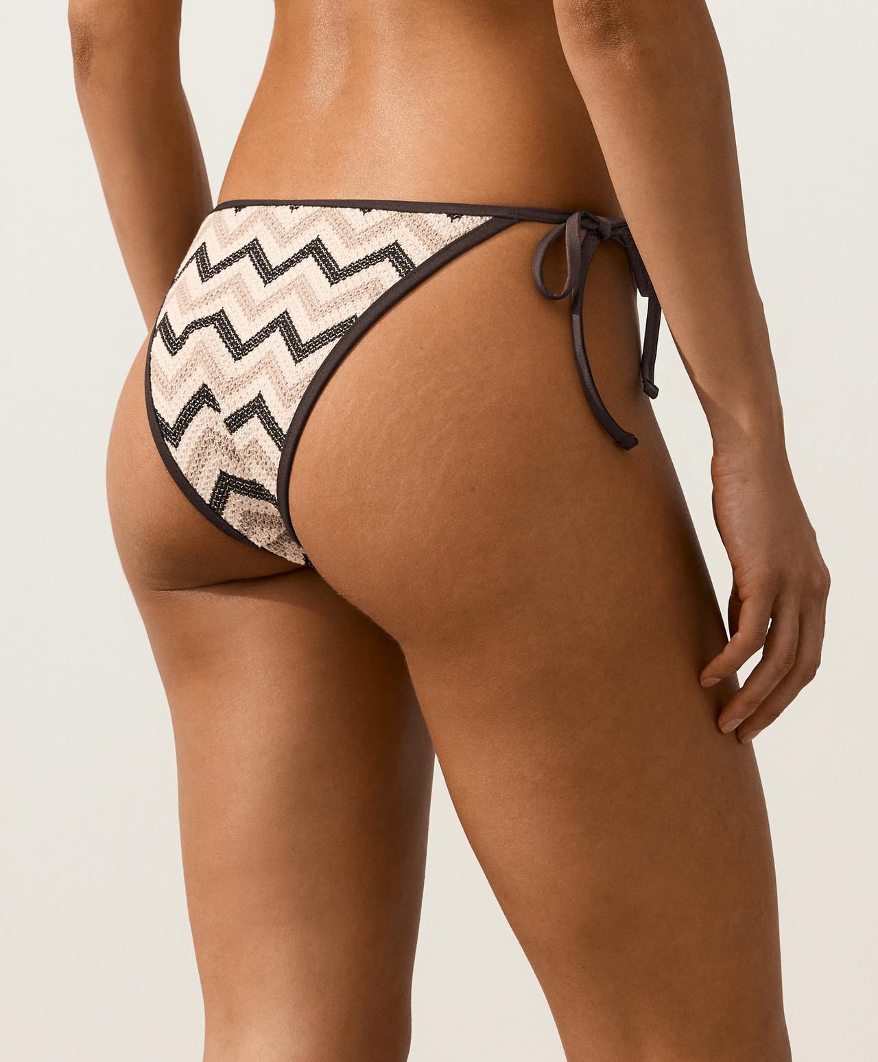 Medium-coverage zigzag crochet tie bikini briefs — ECRU