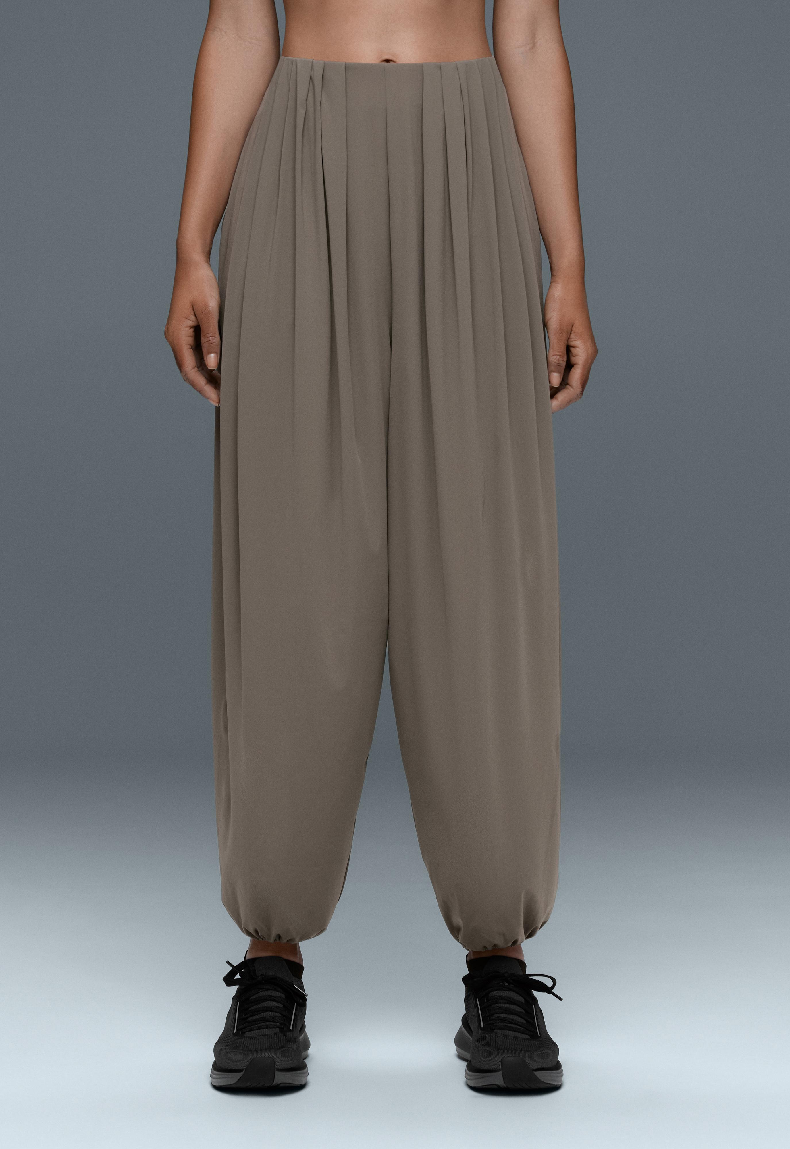 Pantalon jogger Light Touch à plis