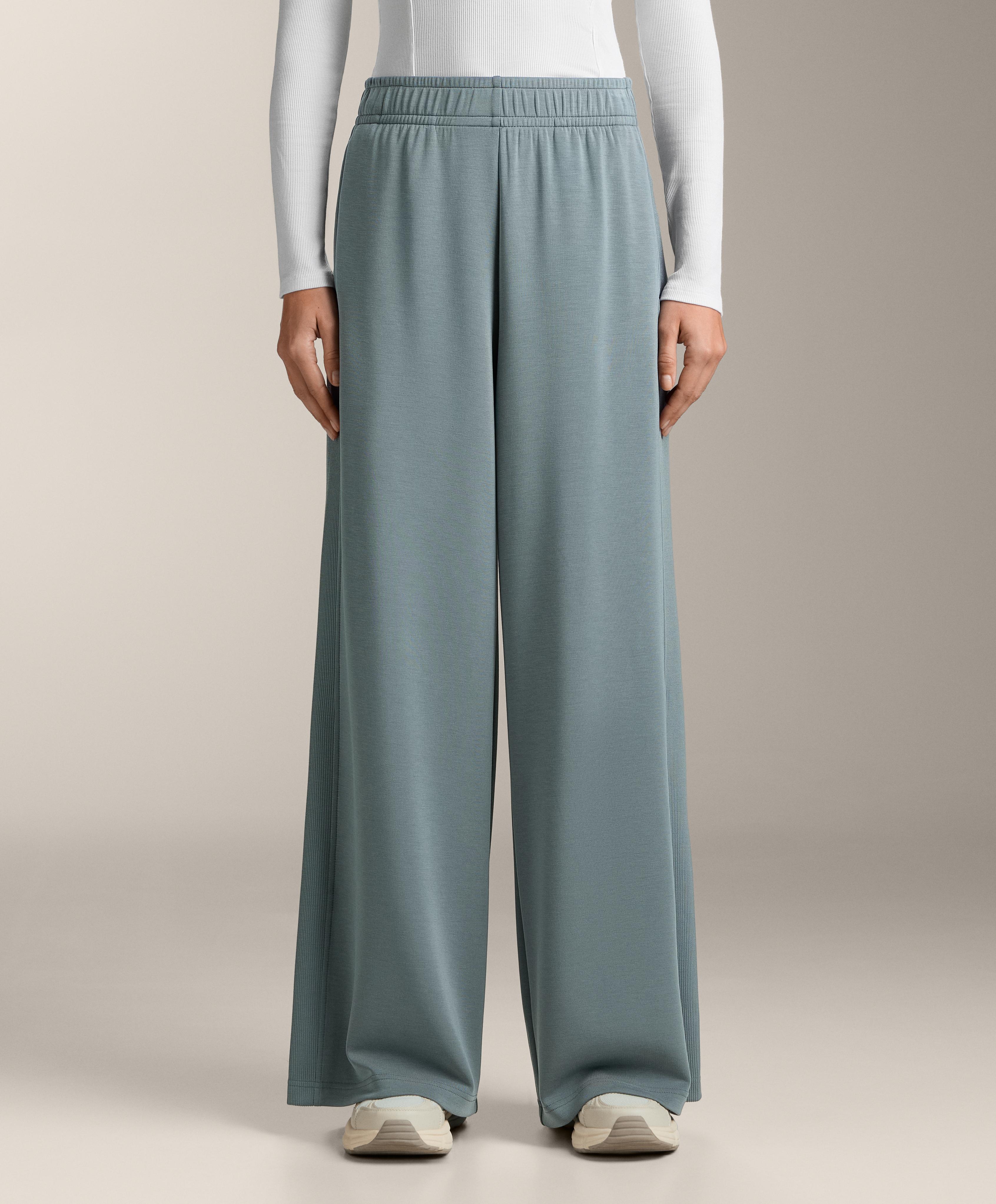 Side rib straight-leg trousers with soft-touch modal