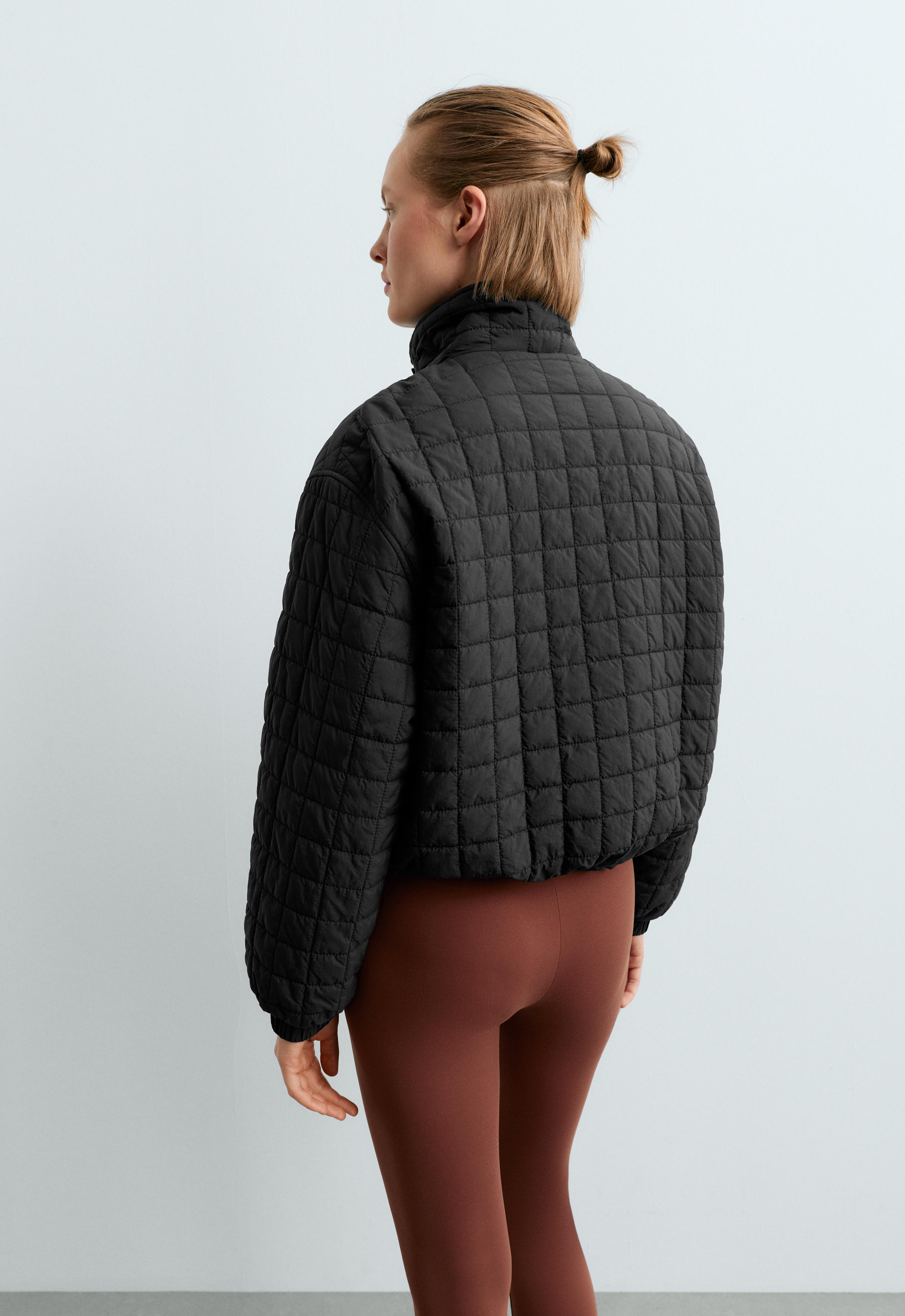 Short FELLEX® AEROGEL padded jacket — BLACK