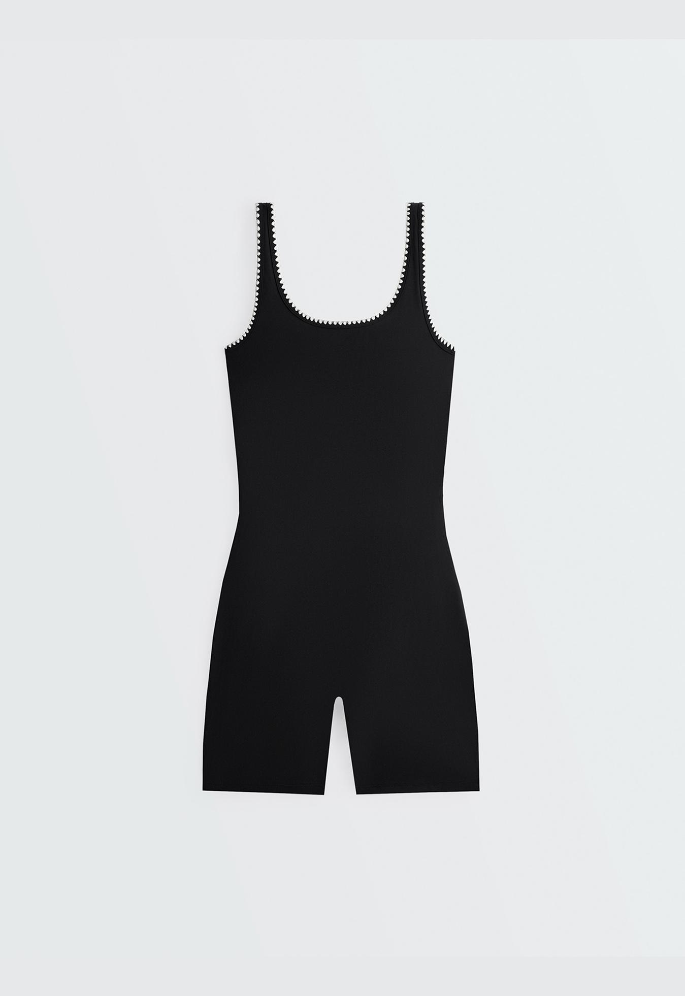 Contrast stitching Comfortlux short jumpsuit — BLACK