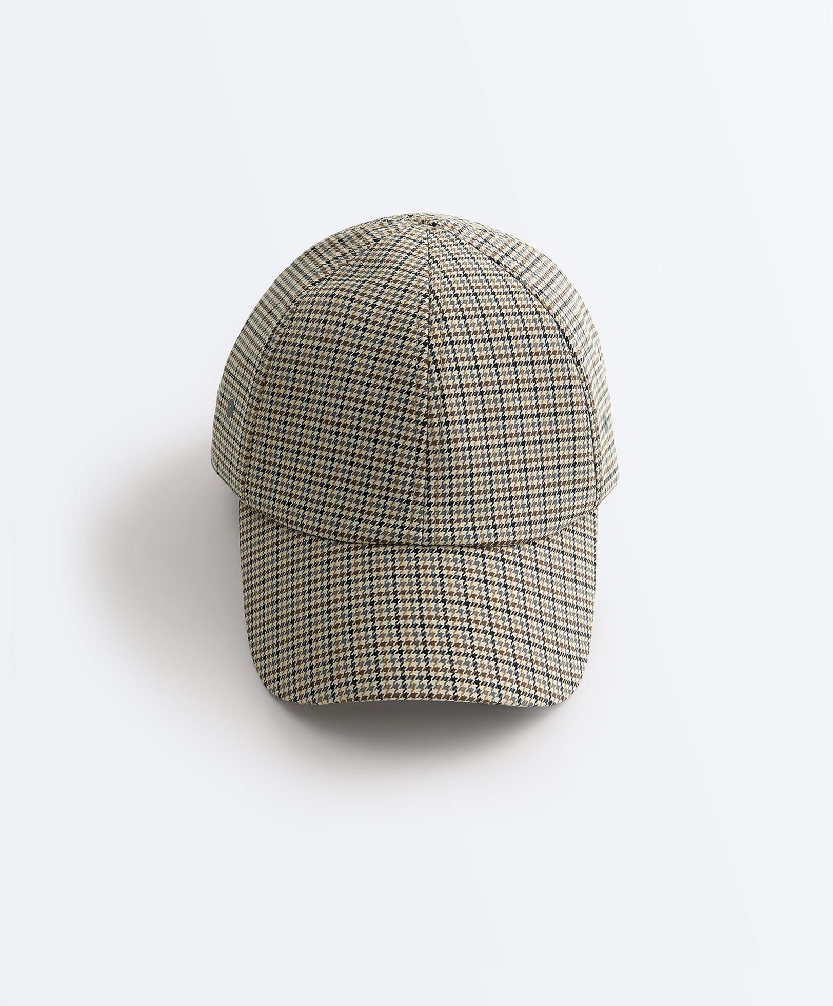 Houndstooth print cap — PALE ECRU