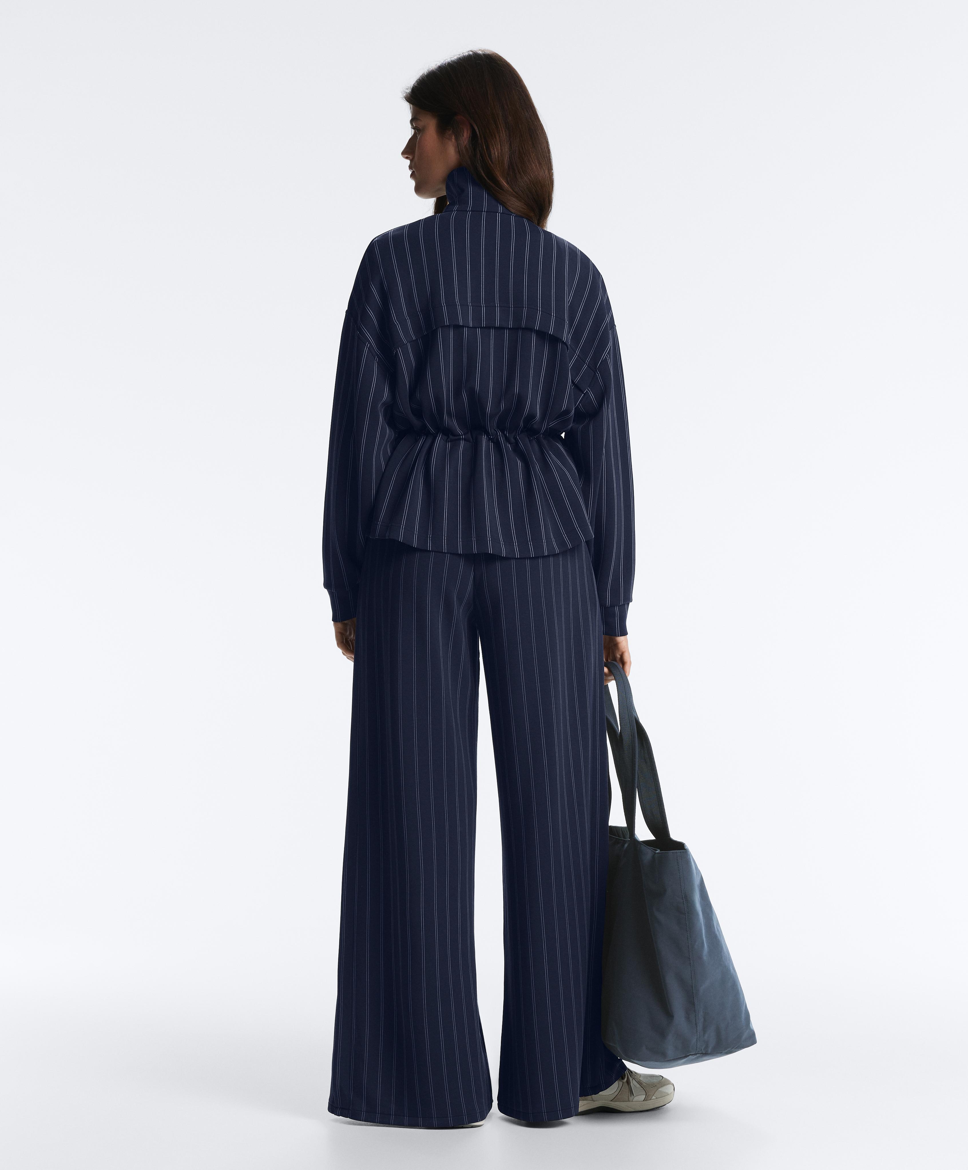 Total look modal soft touch wide side pleat blue