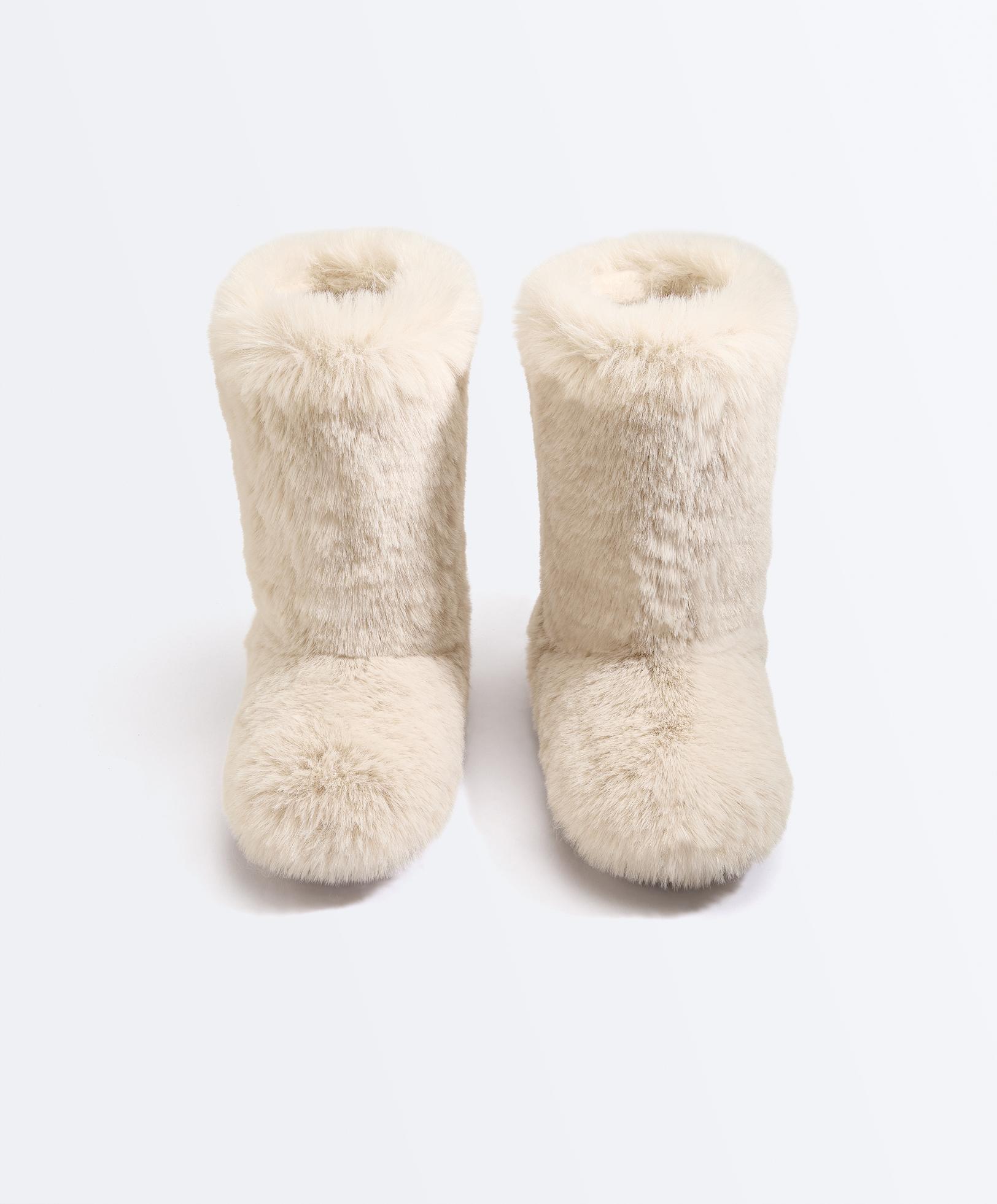 Technical faux-fur effect boot — ECRU