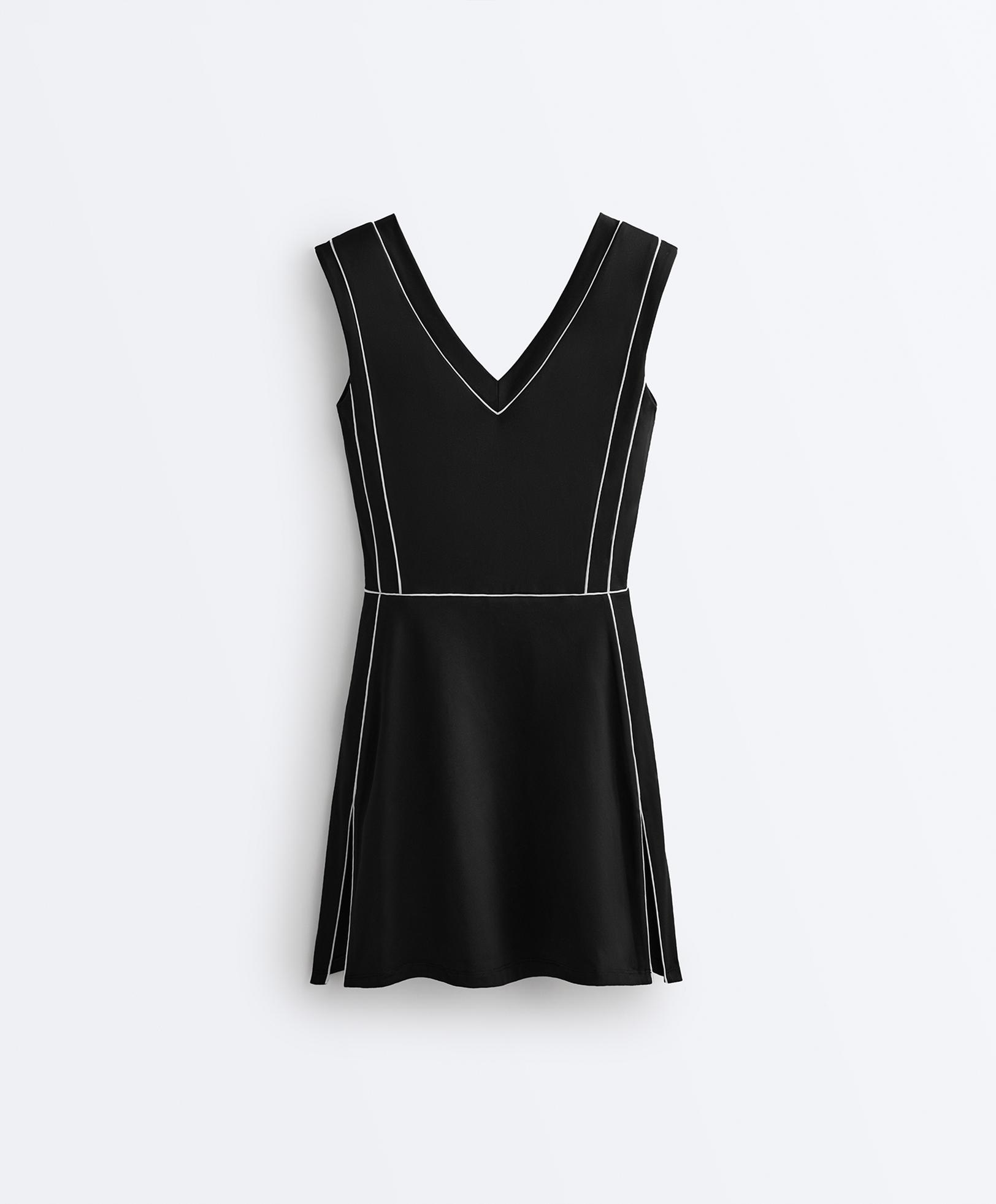 Comfortlux short piping dress — BLACK
