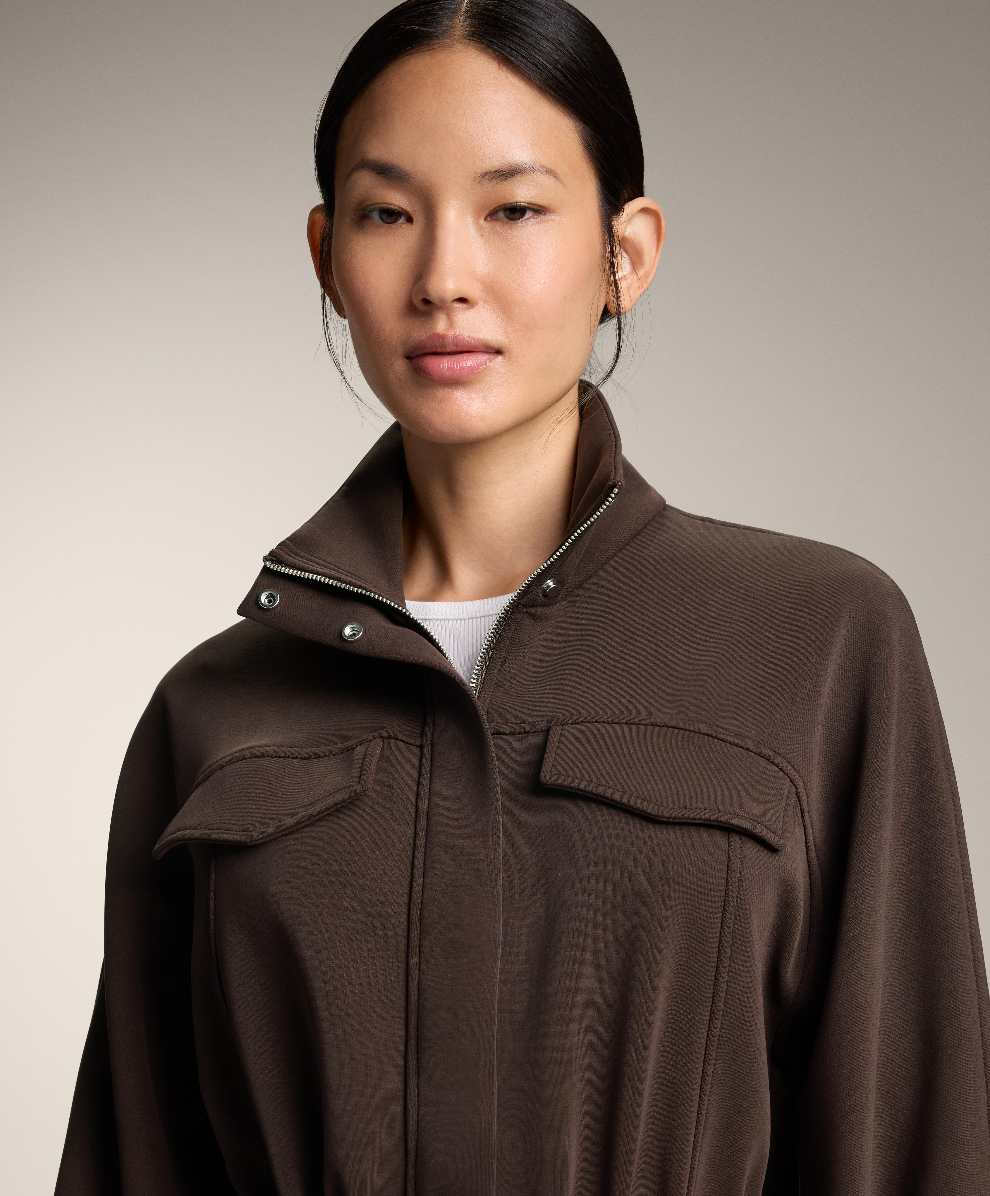 جاكيت قصير بخصر قابل للتعديل من المودال الممشط - تخفيضات جاكيت قصير بخصر قابل للتعديل من المودال الممشط - تخفيضات