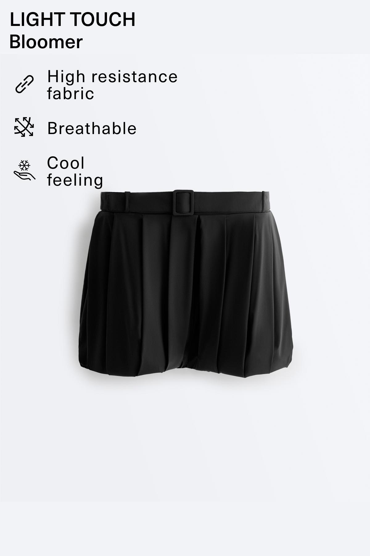 Light Touch bloomer shorts — BLACK