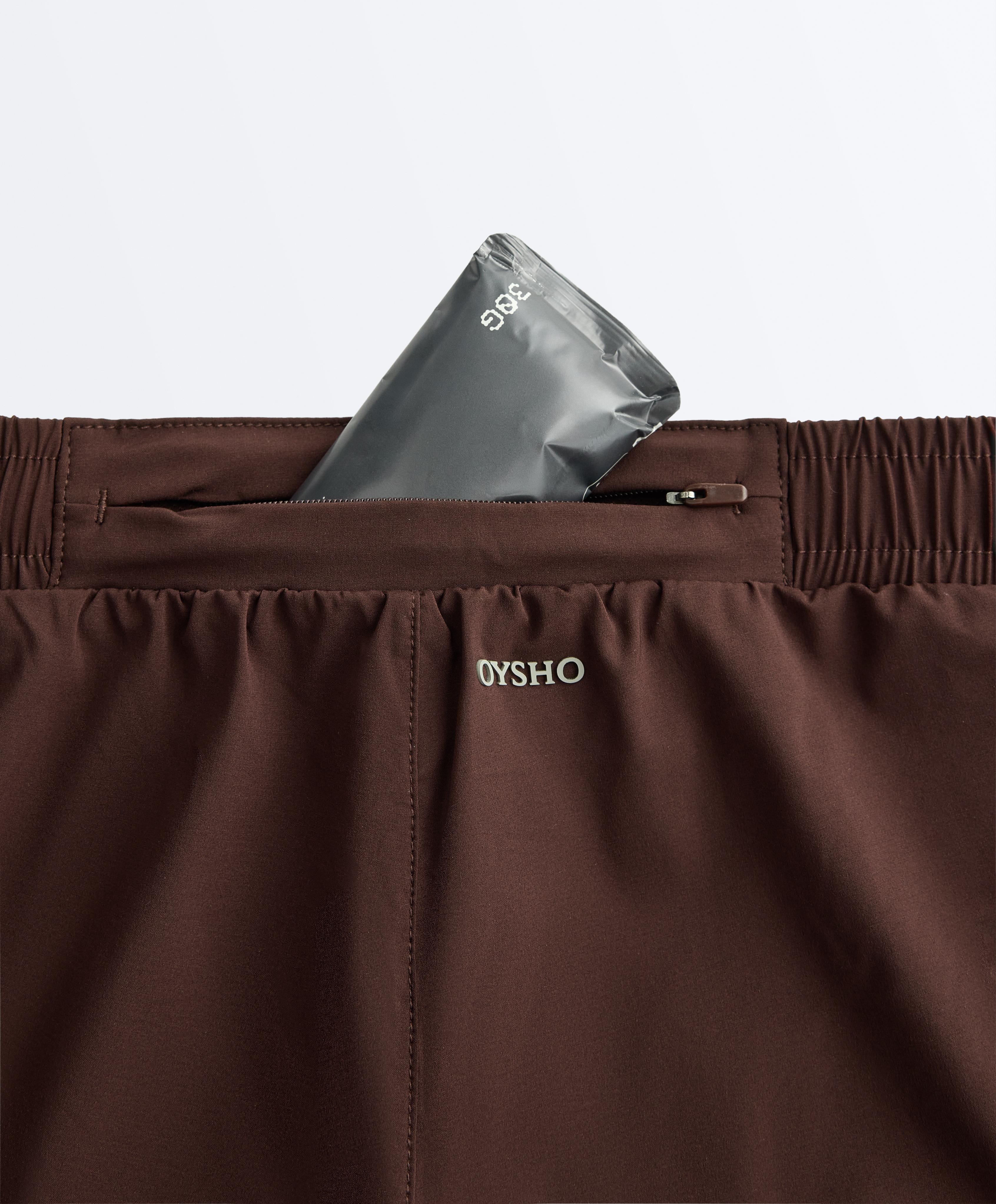 6cm low-rise technical shorts — CHOCOLATE