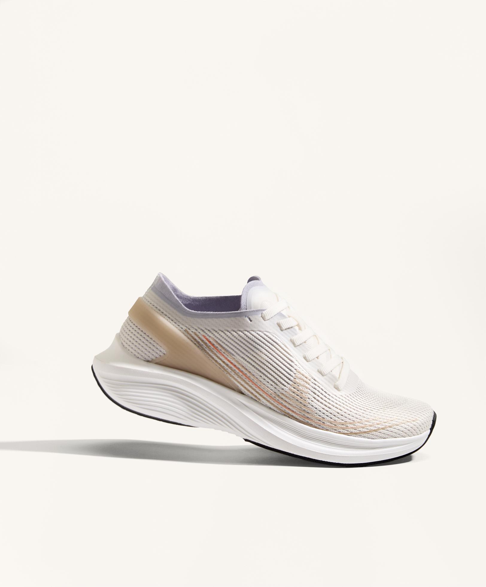 Running shoes - beginners, lightweight Running shoes - beginners, lightweight