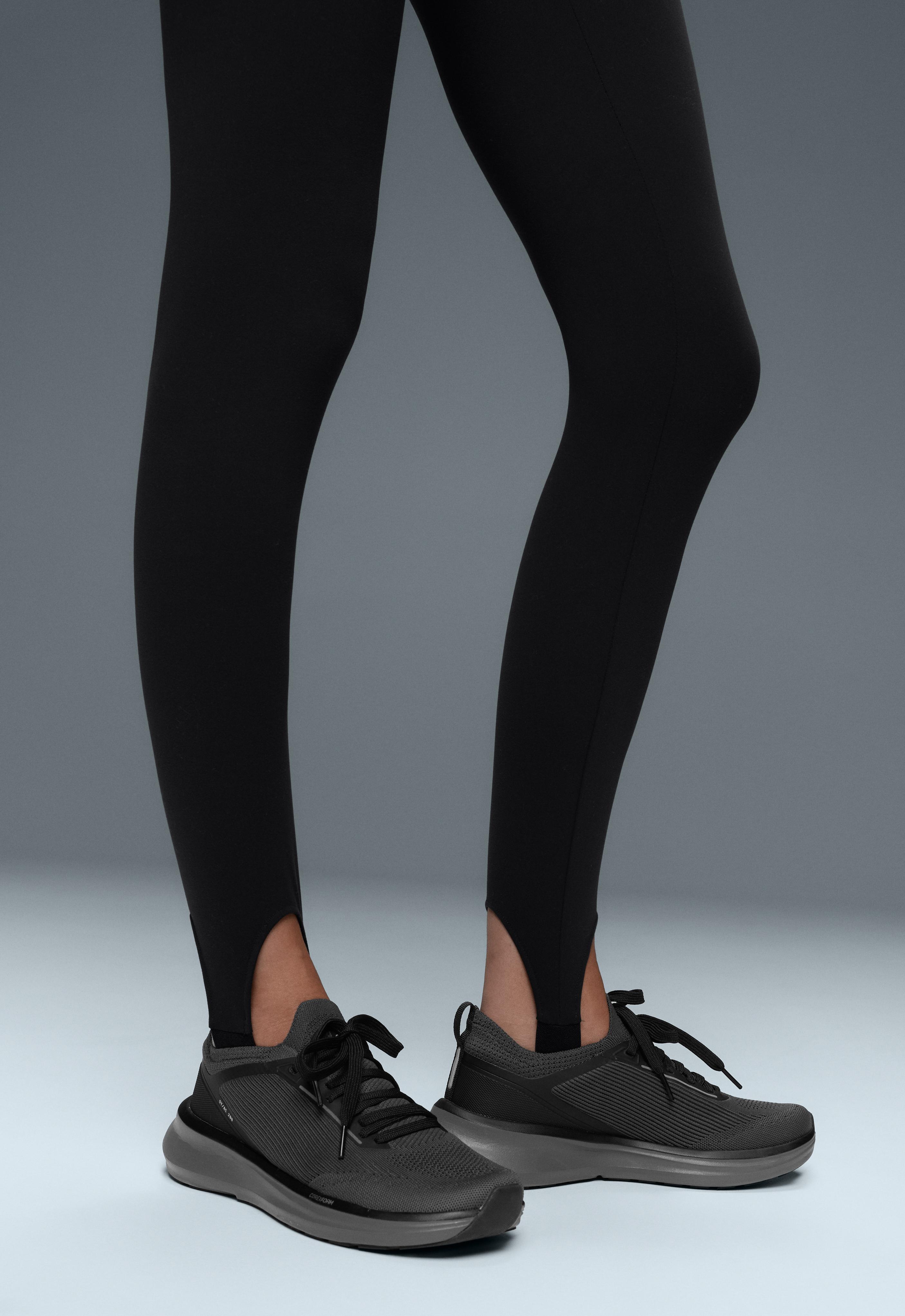 Comfortlux super-high-rise fuseau ankle-length leggings — BLACK