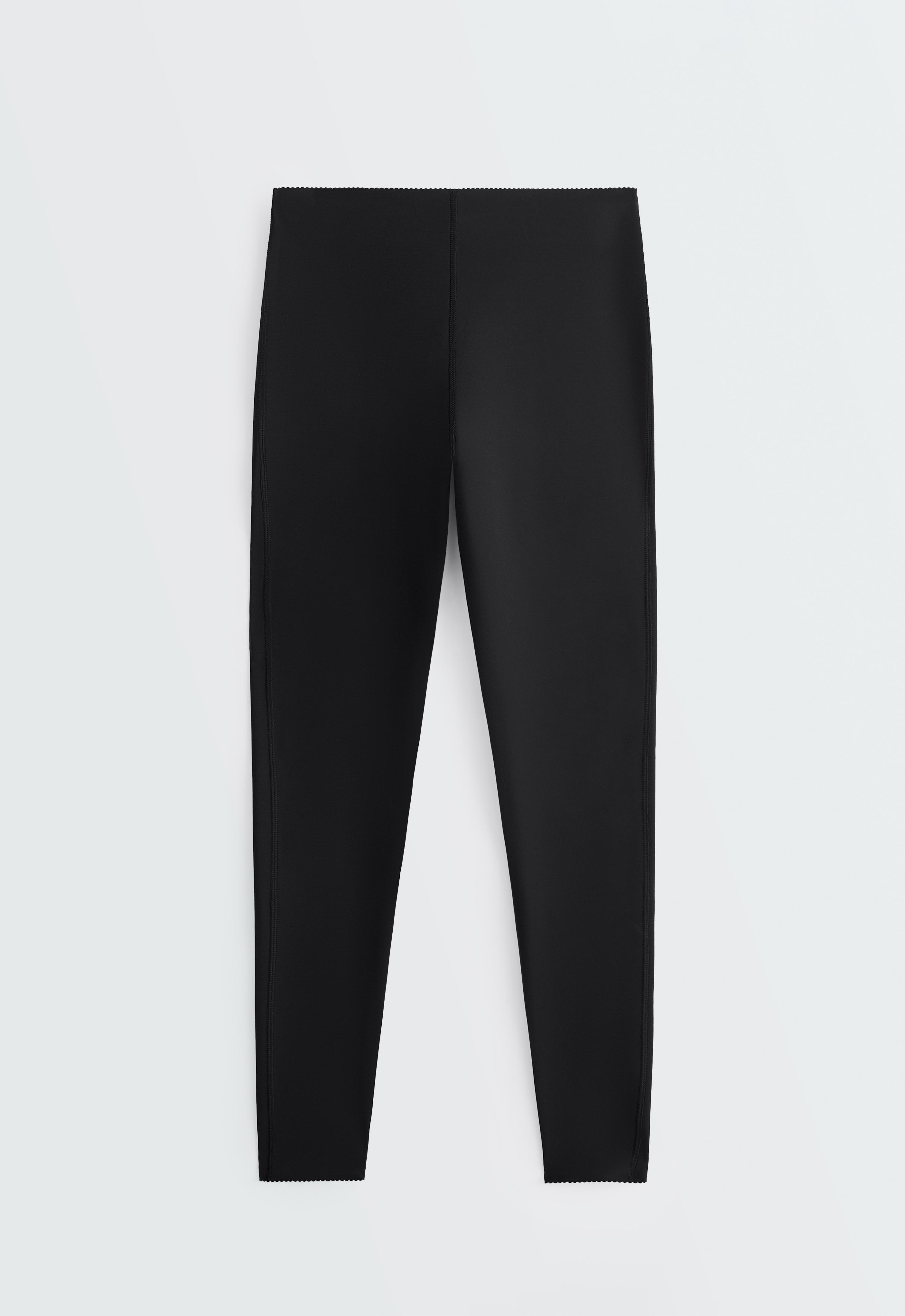 Extra Compressive Raise Up ankle-length leggings — BLACK