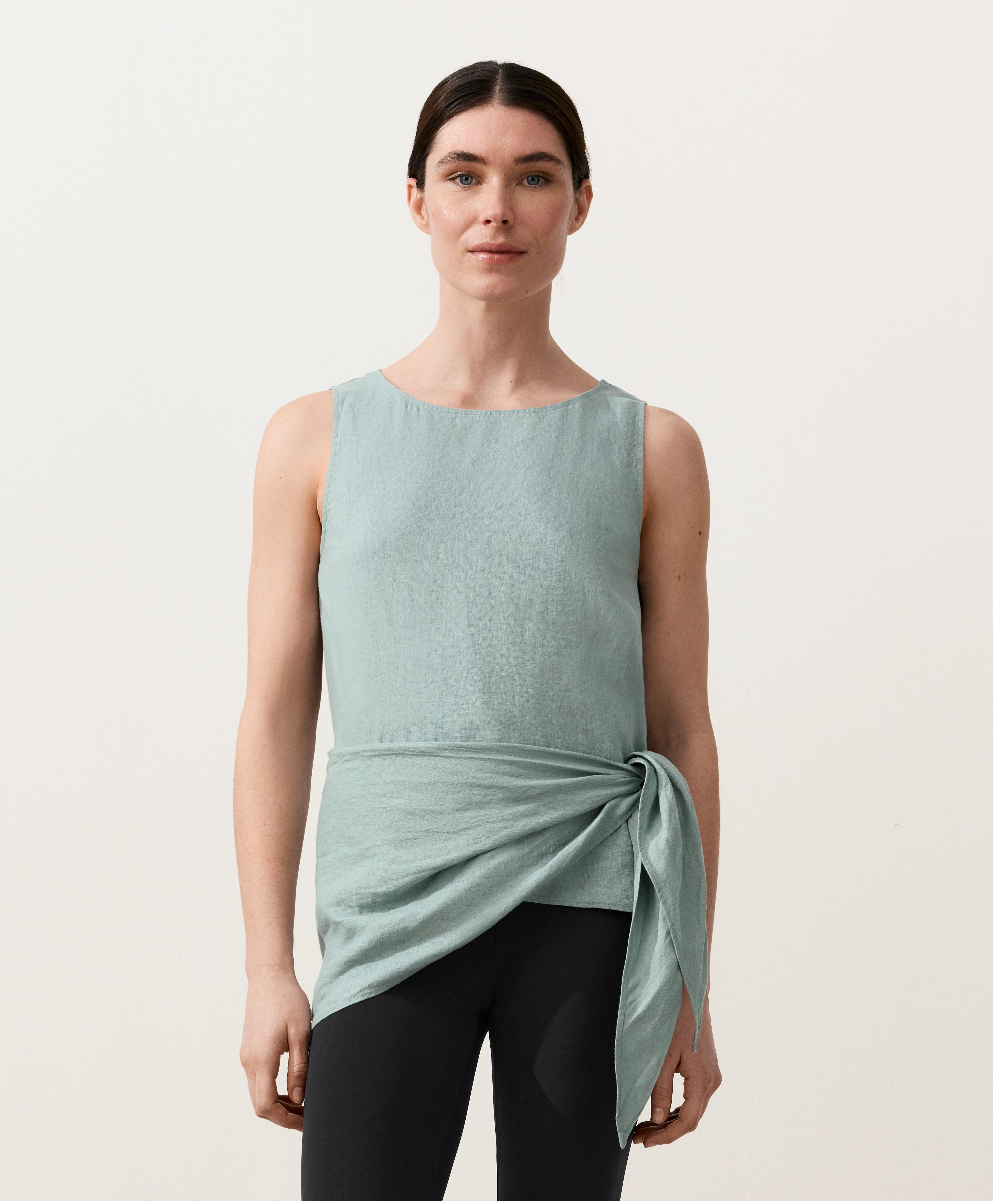 Top sin mangas con pañuelo 100% lino Top sin mangas con pañuelo 100% lino