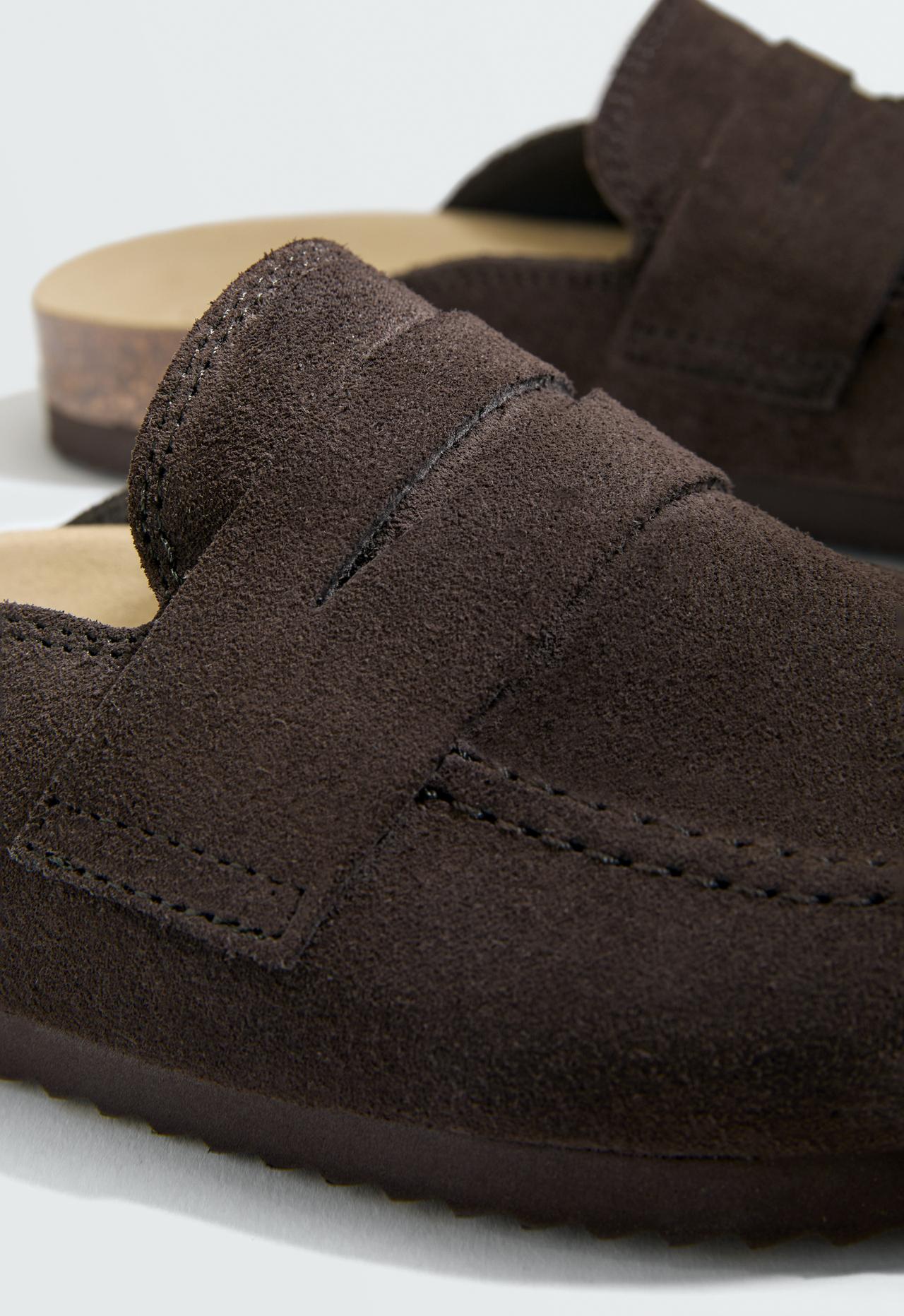 Suede clog — BROWN