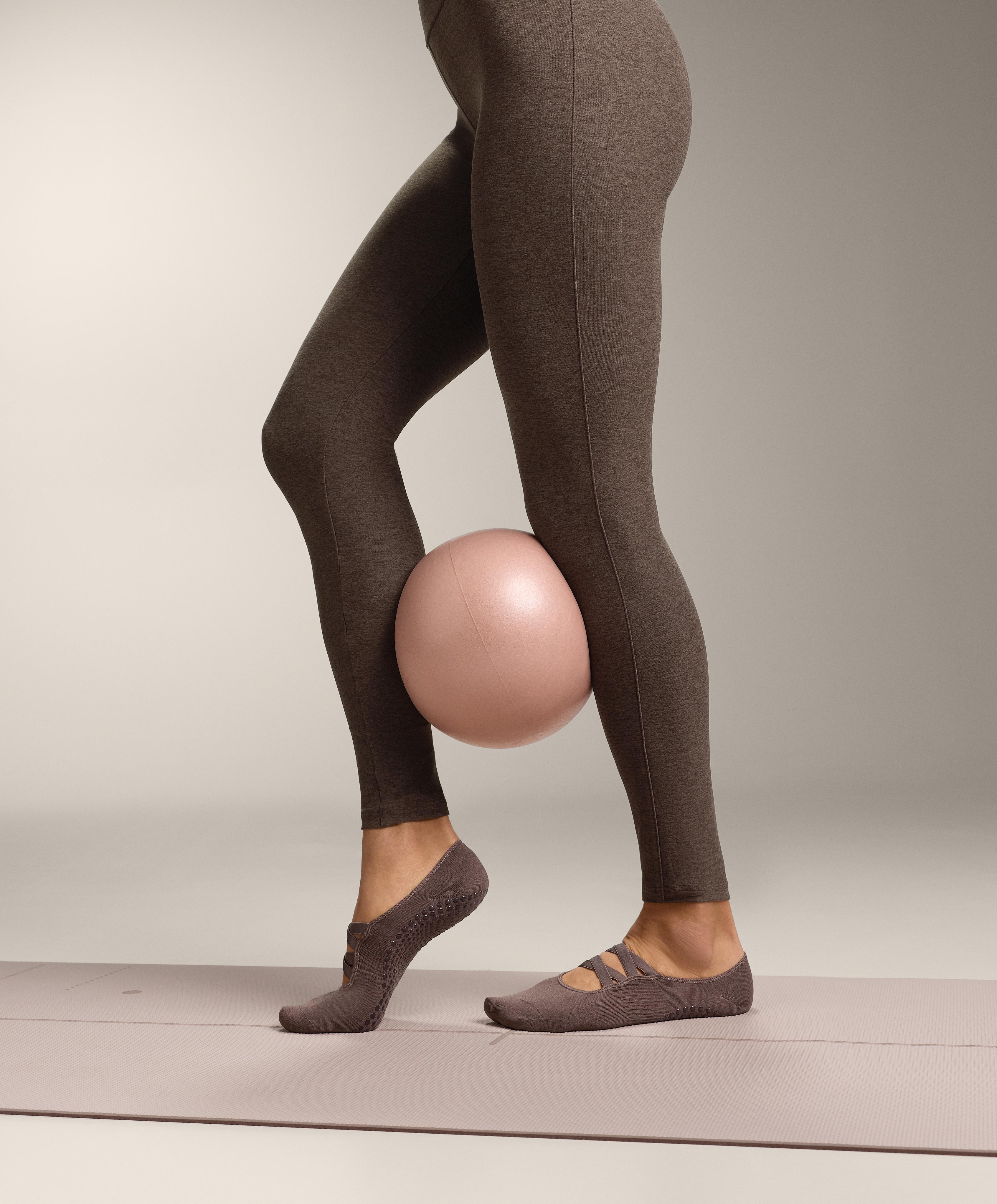 2 pairs of polyamide blend yoga and Pilates socks with double straps — DUSTY PINK