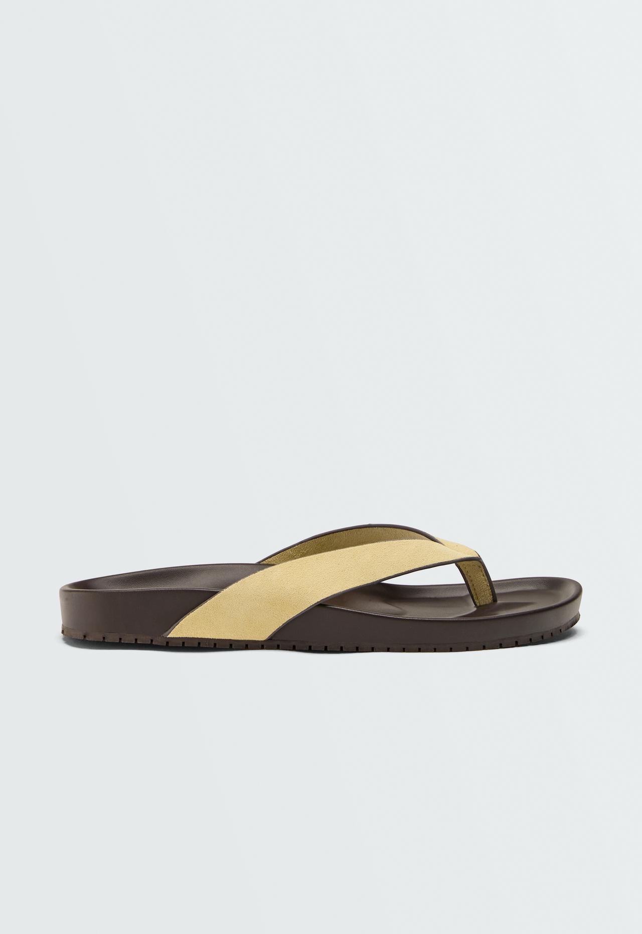 Leather sandals — YELLOW